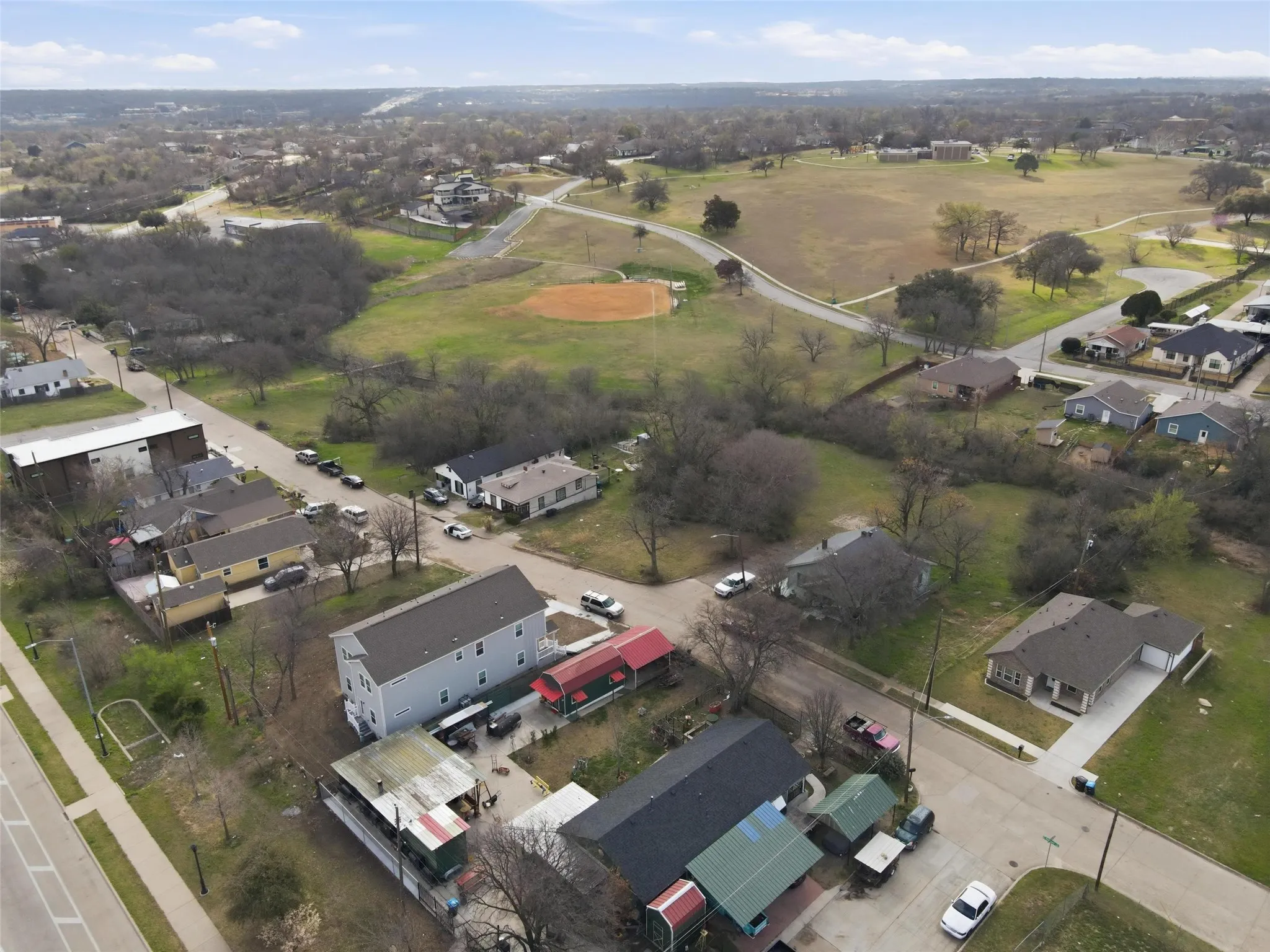 Retail For Sale in Tarrant County , 1060 E Oleander Street, Fort Worth, Texas 76104, 0, 0, Garage spaces, 0 Sqft, built in 0, mls#21200002, Real Estate Agent in Fort Worth, Homes For Sale in Tarrant county, Homes For Sale in Fort Worth, Realtor in Fort Worth Texas, Real Estate Brokerage Independent Realty Texas, Luminita Cordes Realtor