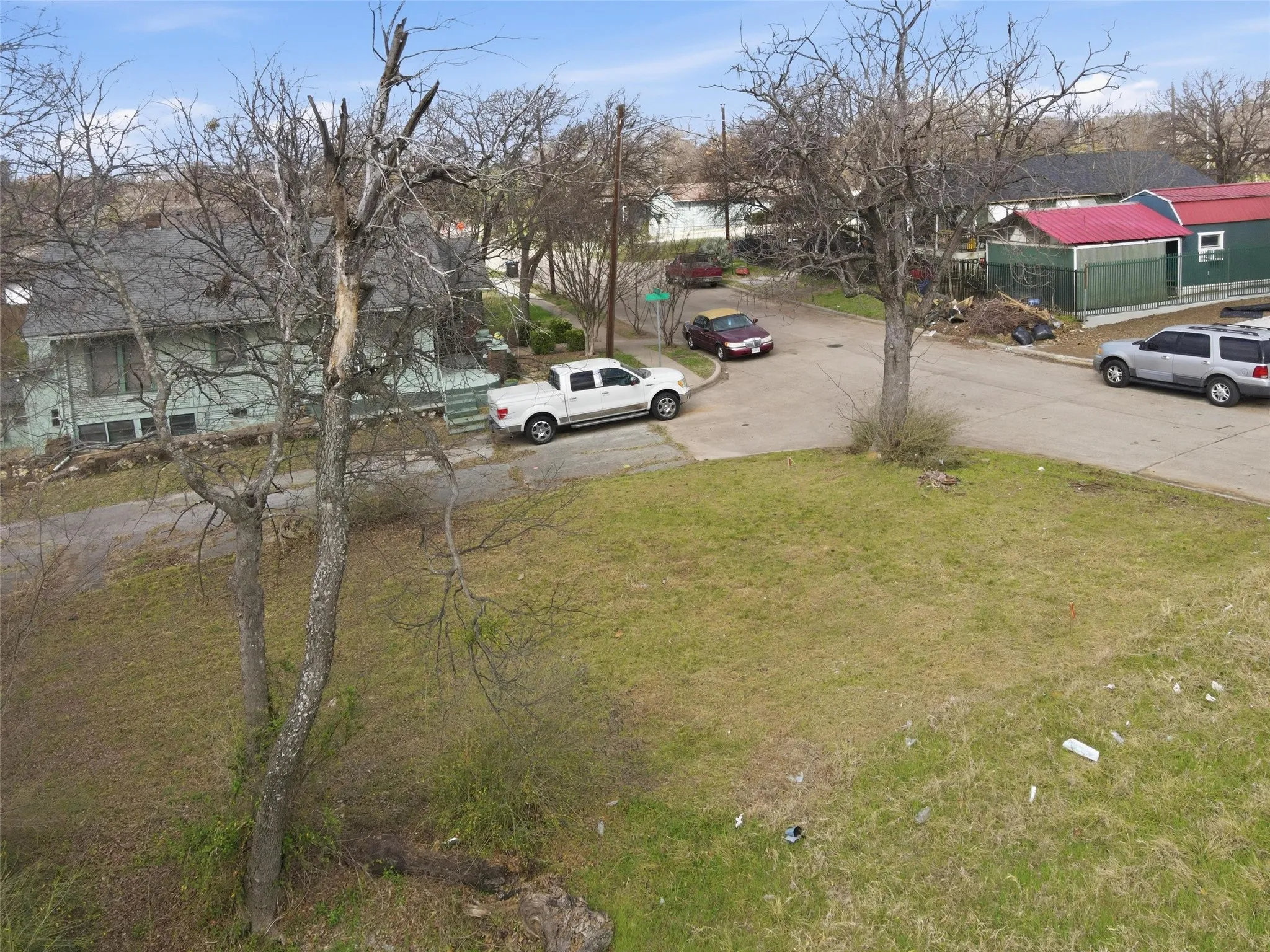 Retail For Sale in Tarrant County , 1060 E Oleander Street, Fort Worth, Texas 76104, 0, 0, Garage spaces, 0 Sqft, built in 0, mls#21200002, Real Estate Agent in Fort Worth, Homes For Sale in Tarrant county, Homes For Sale in Fort Worth, Realtor in Fort Worth Texas, Real Estate Brokerage Independent Realty Texas, Luminita Cordes Realtor