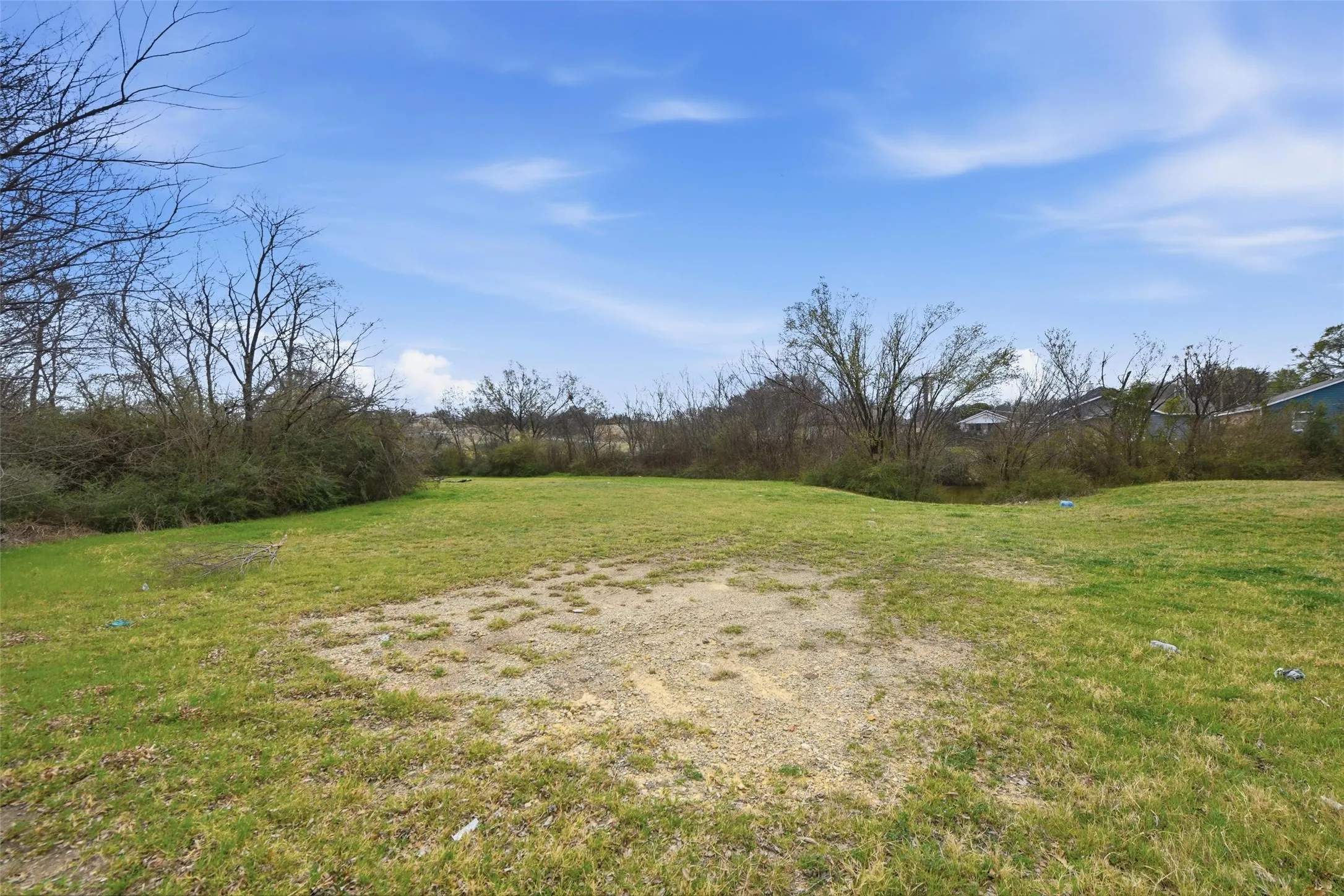 This is the green space behind the vacant lot