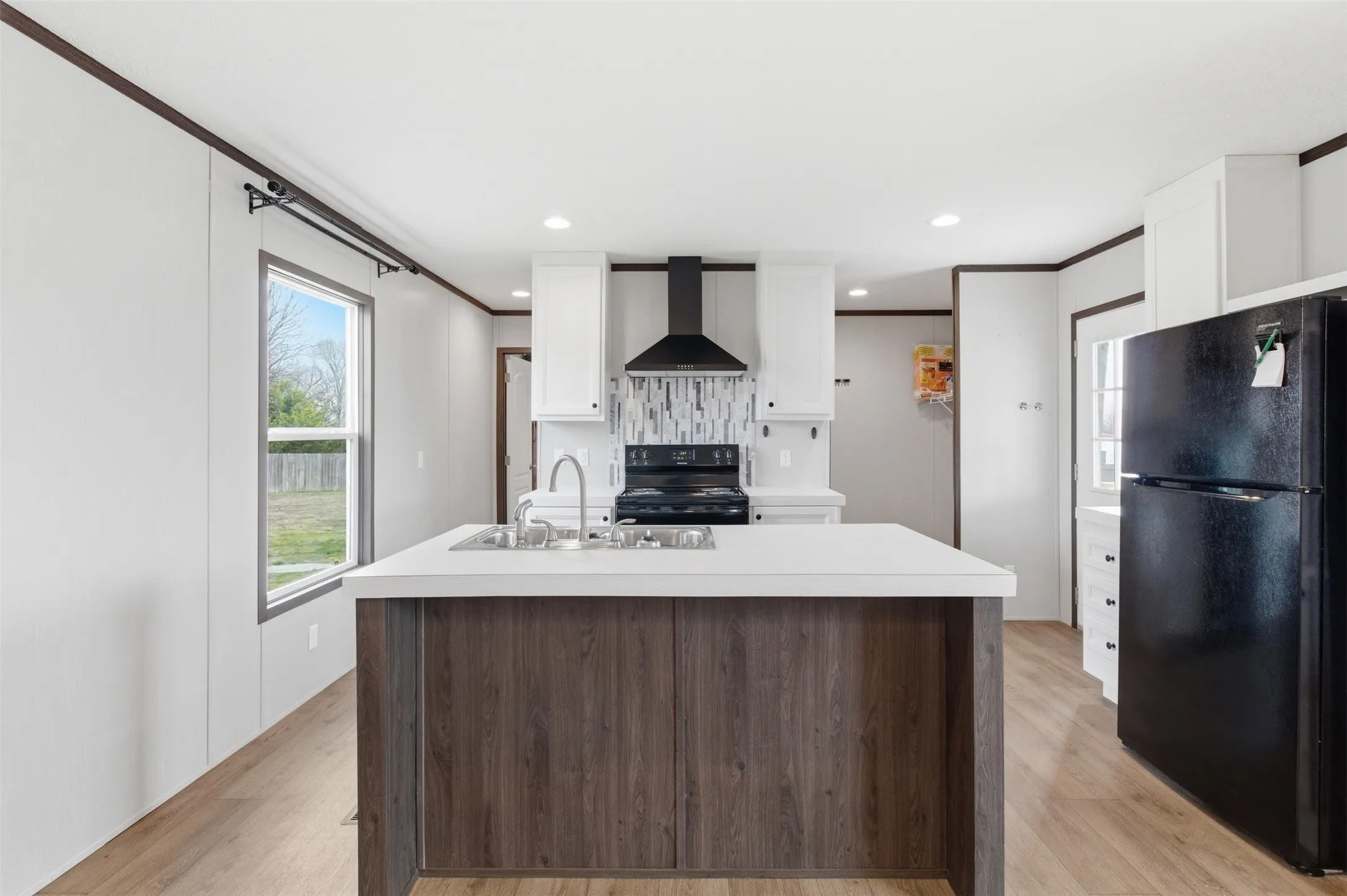 Mobile Home For Sale in Collin County , 2511 Greenfield, Princeton, Texas 75407, 3 Bedroom, 2 Bathroom, Garage spaces, 1,056 Sqft, built in 2023, mls#21200007, Real Estate Agent in Princeton, Homes For Sale in Collin county, Homes For Sale in Princeton, Realtor in Princeton Texas, Real Estate Brokerage Independent Realty Texas, Luminita Cordes Realtor