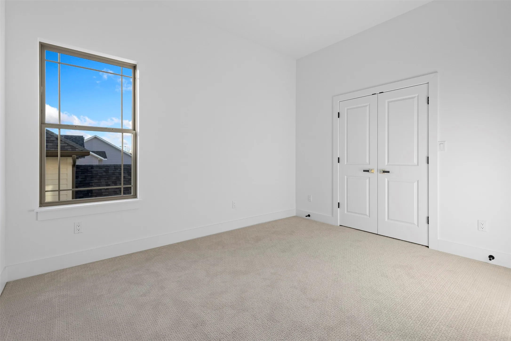 Guest Bedroom #1