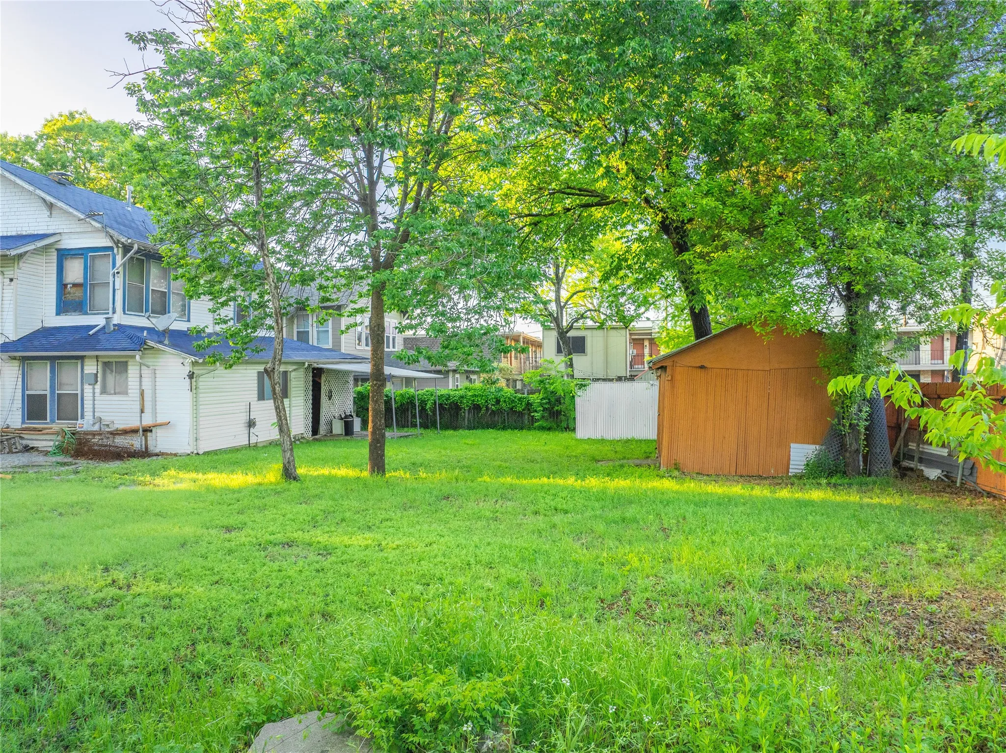 Unimproved Land For Sale in Dallas County , 820 Elsbeth Street, Dallas, Texas 75208, 0, 0, Garage spaces, 0 Sqft, built in 0, Price $325,000, mls#21198618, Real Estate Agent in Dallas, Homes For Sale in Dallas county, Homes For Sale in Dallas, Realtor in Dallas Texas, Real Estate Brokerage Independent Realty Texas, Luminita Cordes Realtor