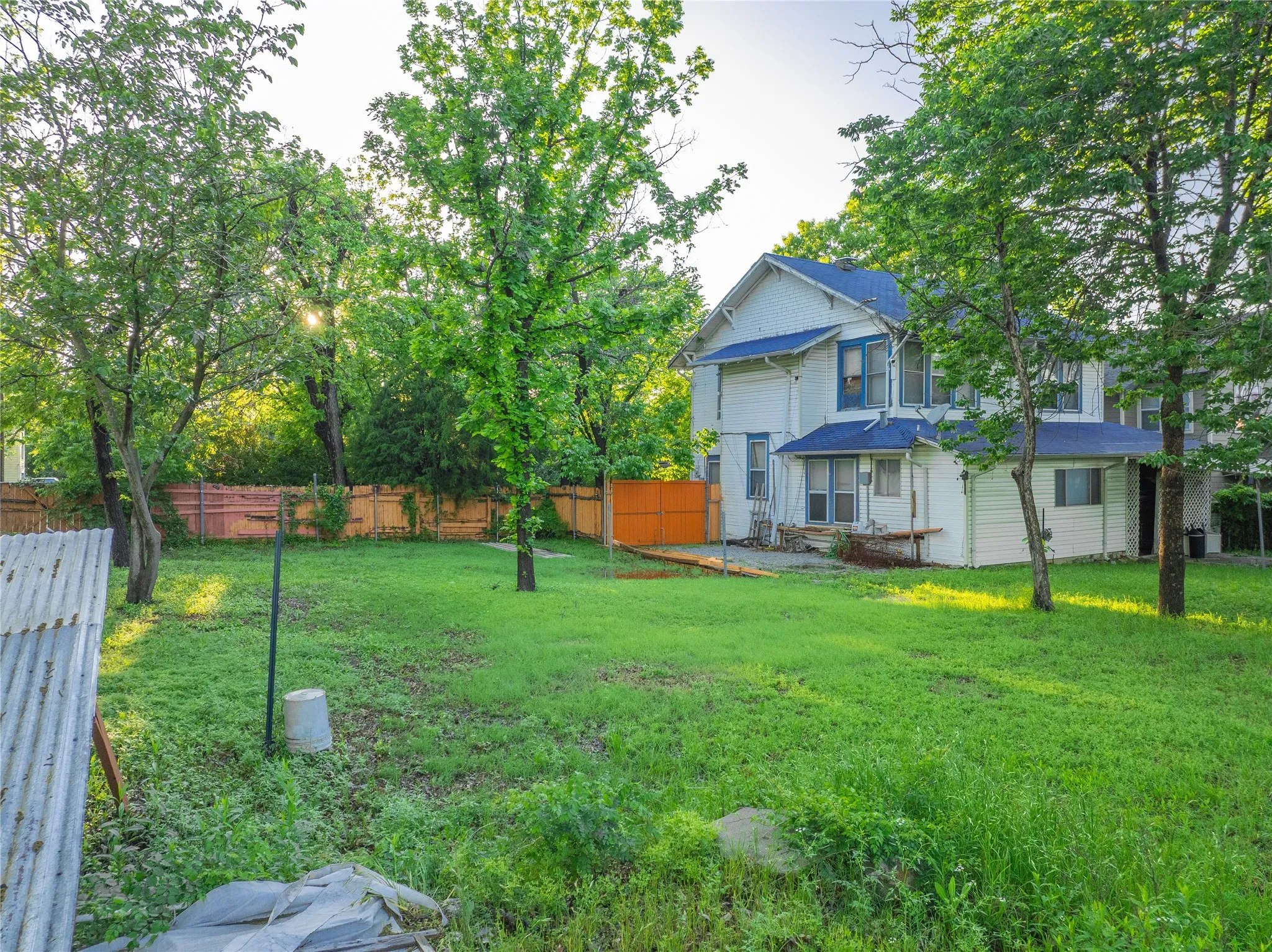 Unimproved Land For Sale in Dallas County , 820 Elsbeth Street, Dallas, Texas 75208, 0, 0, Garage spaces, 0 Sqft, built in 0, Price $325,000, mls#21198618, Real Estate Agent in Dallas, Homes For Sale in Dallas county, Homes For Sale in Dallas, Realtor in Dallas Texas, Real Estate Brokerage Independent Realty Texas, Luminita Cordes Realtor