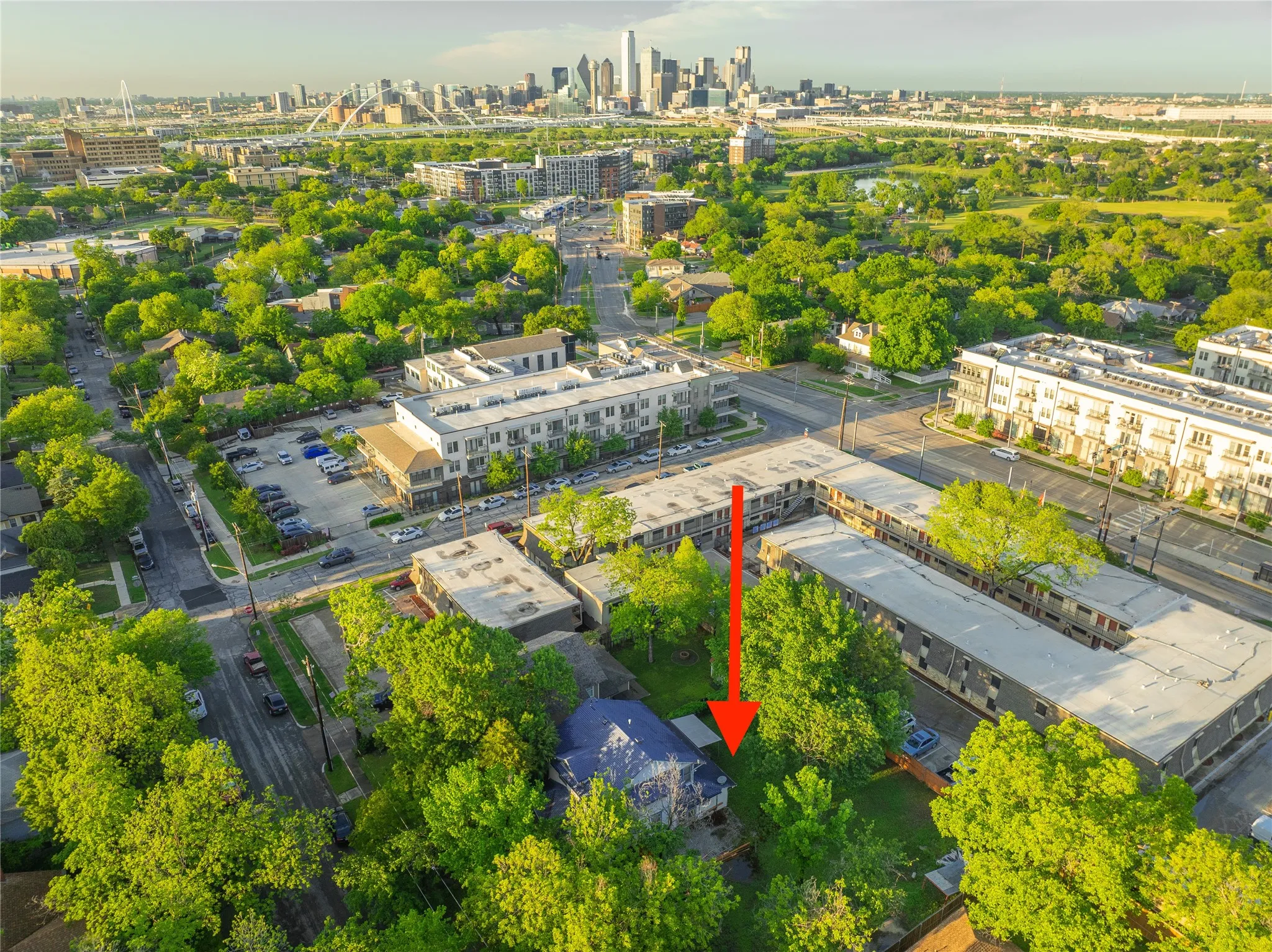 Unimproved Land For Sale in Dallas County , 820 Elsbeth Street, Dallas, Texas 75208, 0, 0, Garage spaces, 0 Sqft, built in 0, Price $325,000, mls#21198618, Real Estate Agent in Dallas, Homes For Sale in Dallas county, Homes For Sale in Dallas, Realtor in Dallas Texas, Real Estate Brokerage Independent Realty Texas, Luminita Cordes Realtor