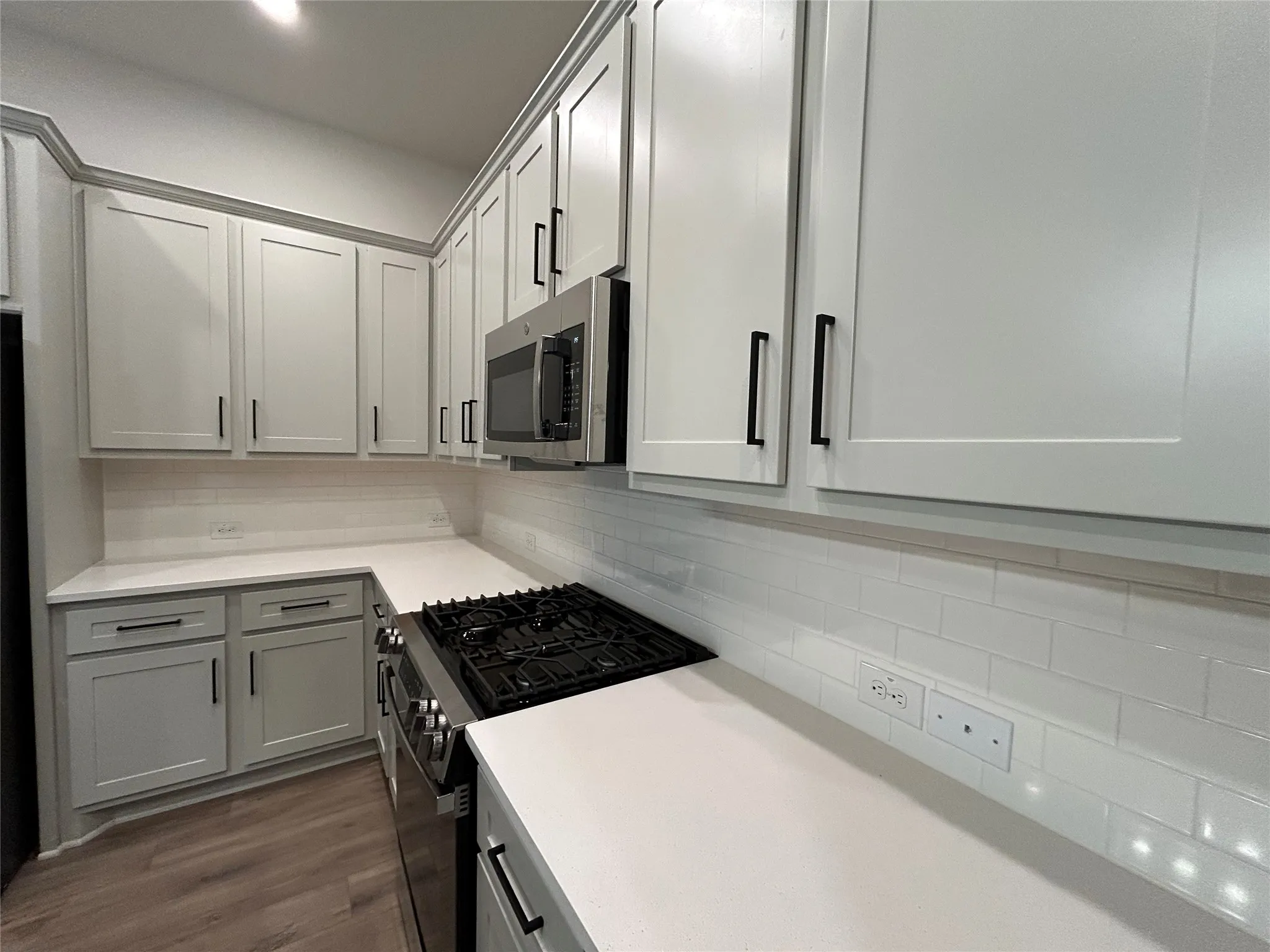 Single Family Residence For Rent in Tarrant County , 564 Mission Trail B4, Arlington, Texas 76010, 4 Bedrooms, 3 Bathrooms, 2 Garage spaces, 1,900 Sqft, built in 2025, Price $2,848, mls#21200095, Real Estate Agent in Arlington, Homes For Rent in Tarrant county, Homes For Rent in Arlington, Realtor in Arlington Texas, Real Estate Brokerage Independent Realty Texas, Luminita Cordes Realtor