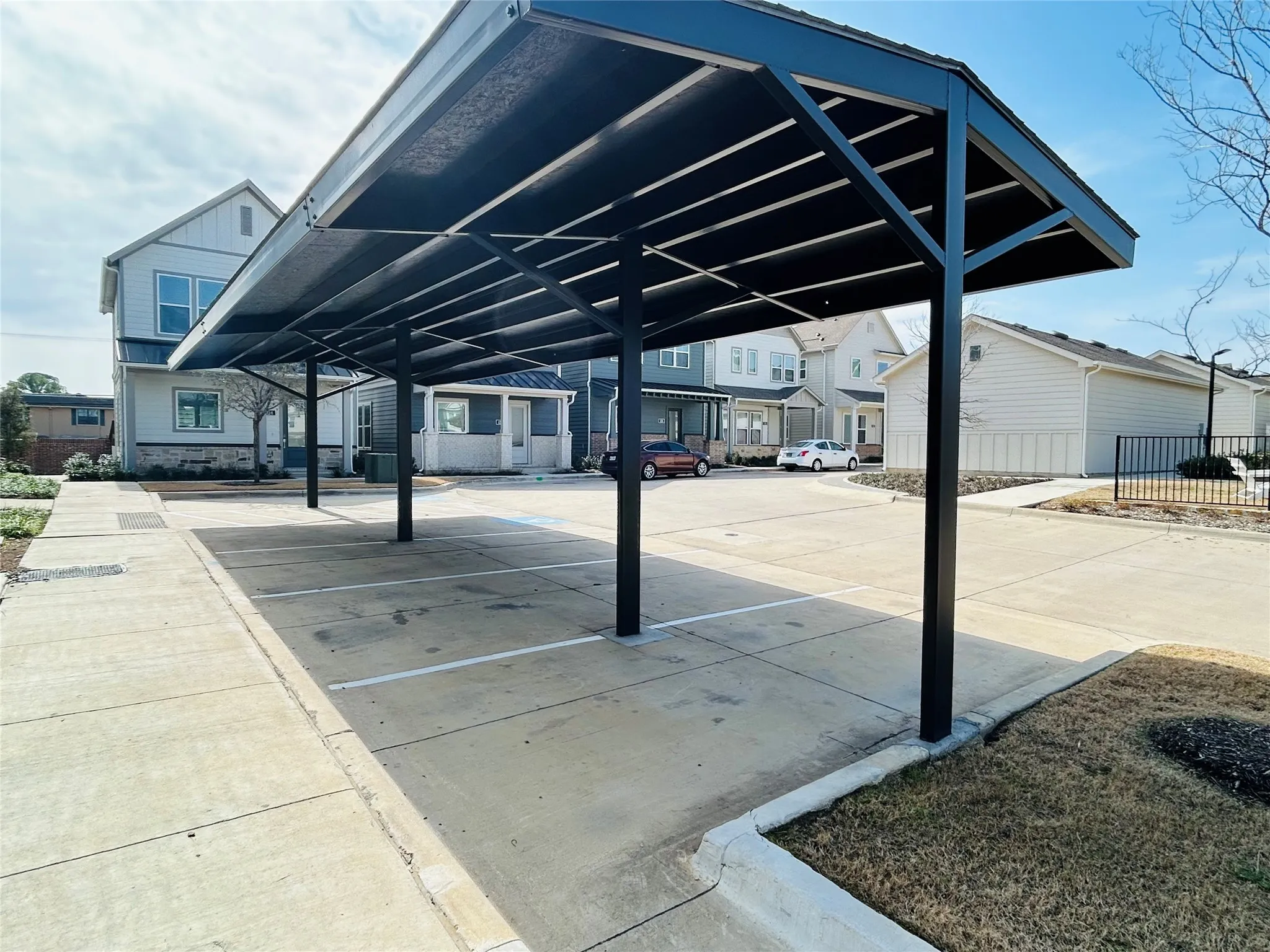 Single Family Residence For Rent in Tarrant County , 760 W Bedford Euless Road 218, Hurst, Texas 76053, 2 Bedroom, 3 Bathroom, Garage spaces, 1,113 Sqft, built in 2023, New Construction - Complete, mls#21200101, Real Estate Agent in Hurst, Homes For Rent in Tarrant county, Homes For Rent in Hurst, Realtor in Hurst Texas, Real Estate Brokerage Independent Realty Texas, Luminita Cordes Realtor