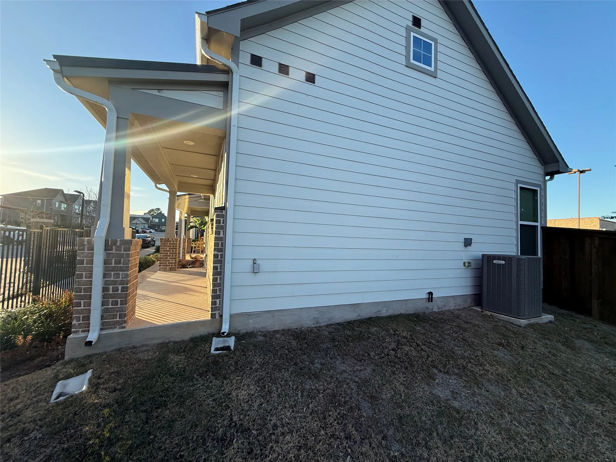 Single Family Residence For Rent in Tarrant County , 760 W Bedford Euless Road 200, Hurst, Texas 76053, 1 Bedroom, 1 Bathroom, Garage spaces, 645 Sqft, built in 2023, New Construction - Complete, mls#21200104, Real Estate Agent in Hurst, Homes For Rent in Tarrant county, Homes For Rent in Hurst, Realtor in Hurst Texas, Real Estate Brokerage Independent Realty Texas, Luminita Cordes Realtor