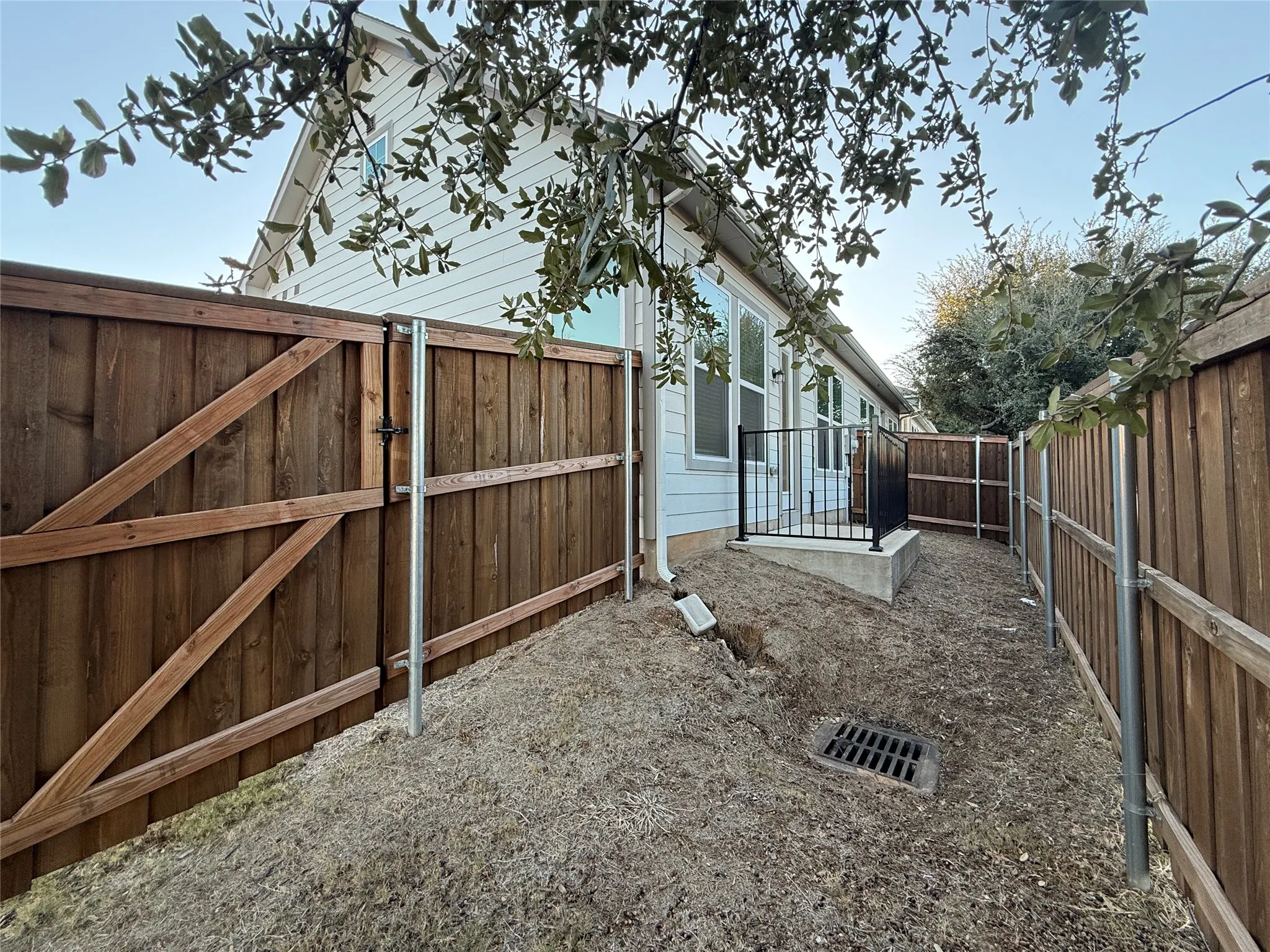 Single Family Residence For Rent in Tarrant County , 760 W Bedford Euless Road 200, Hurst, Texas 76053, 1 Bedroom, 1 Bathroom, Garage spaces, 645 Sqft, built in 2023, New Construction - Complete, mls#21200104, Real Estate Agent in Hurst, Homes For Rent in Tarrant county, Homes For Rent in Hurst, Realtor in Hurst Texas, Real Estate Brokerage Independent Realty Texas, Luminita Cordes Realtor