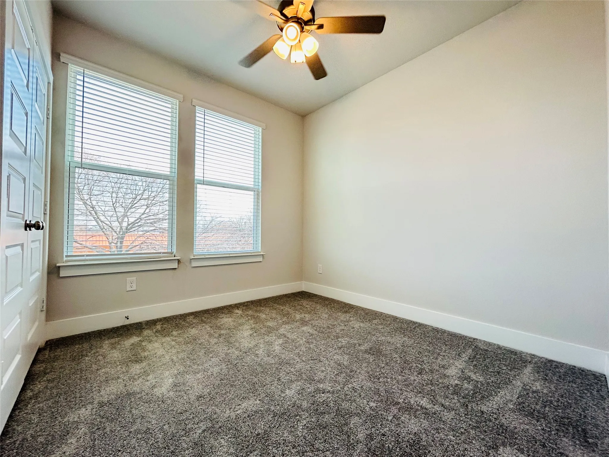 Single Family Residence For Rent in Tarrant County , 760 W Bedford Euless Road 214, Hurst, Texas 76053, 3 Bedroom, 3 Bathroom, Garage spaces, 1,275 Sqft, built in 2023, New Construction - Complete, mls#21200106, Real Estate Agent in Hurst, Homes For Rent in Tarrant county, Homes For Rent in Hurst, Realtor in Hurst Texas, Real Estate Brokerage Independent Realty Texas, Luminita Cordes Realtor