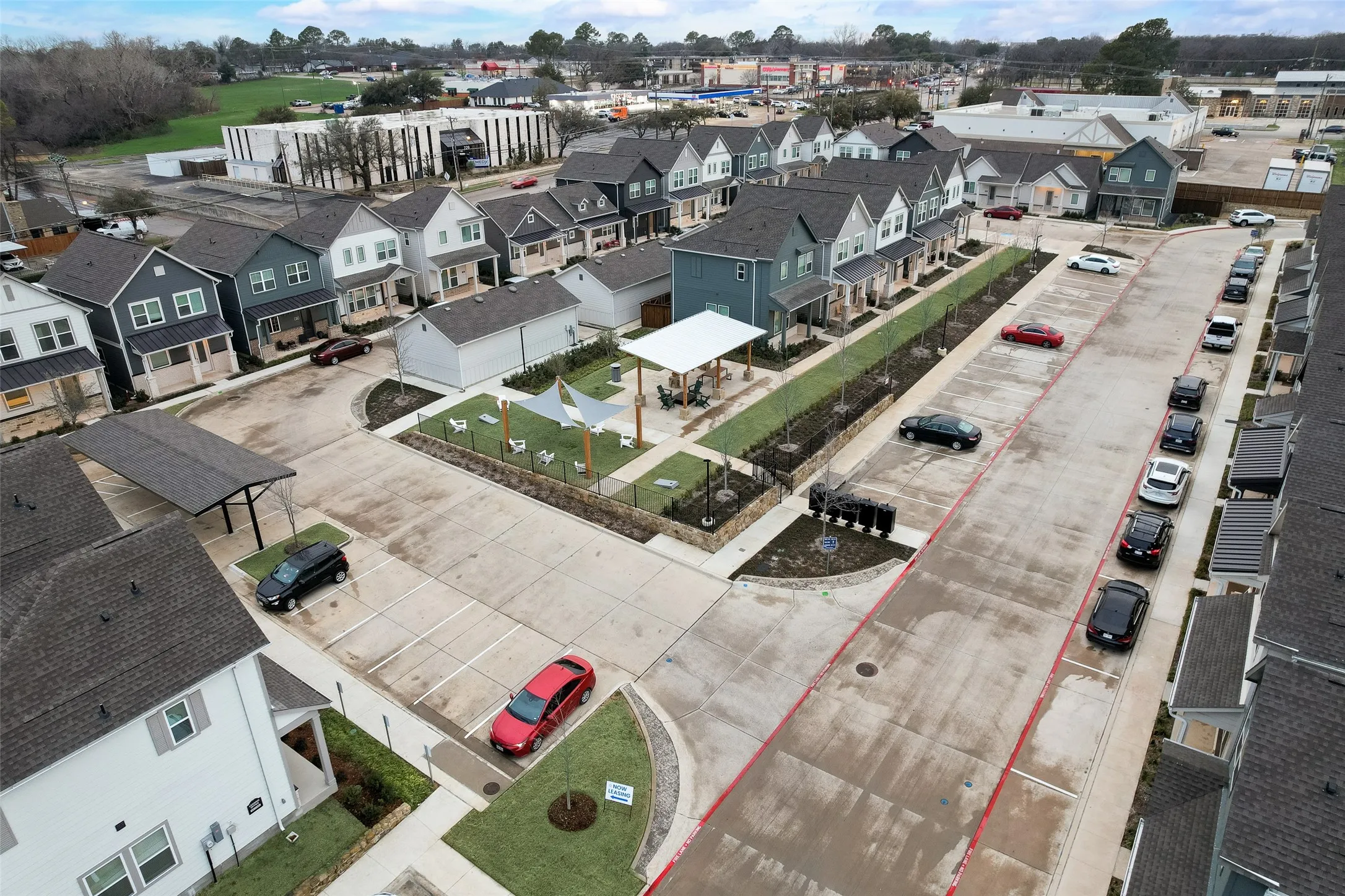 Single Family Residence For Rent in Tarrant County , 760 W Bedford Euless Road 214, Hurst, Texas 76053, 3 Bedroom, 3 Bathroom, Garage spaces, 1,275 Sqft, built in 2023, New Construction - Complete, mls#21200106, Real Estate Agent in Hurst, Homes For Rent in Tarrant county, Homes For Rent in Hurst, Realtor in Hurst Texas, Real Estate Brokerage Independent Realty Texas, Luminita Cordes Realtor