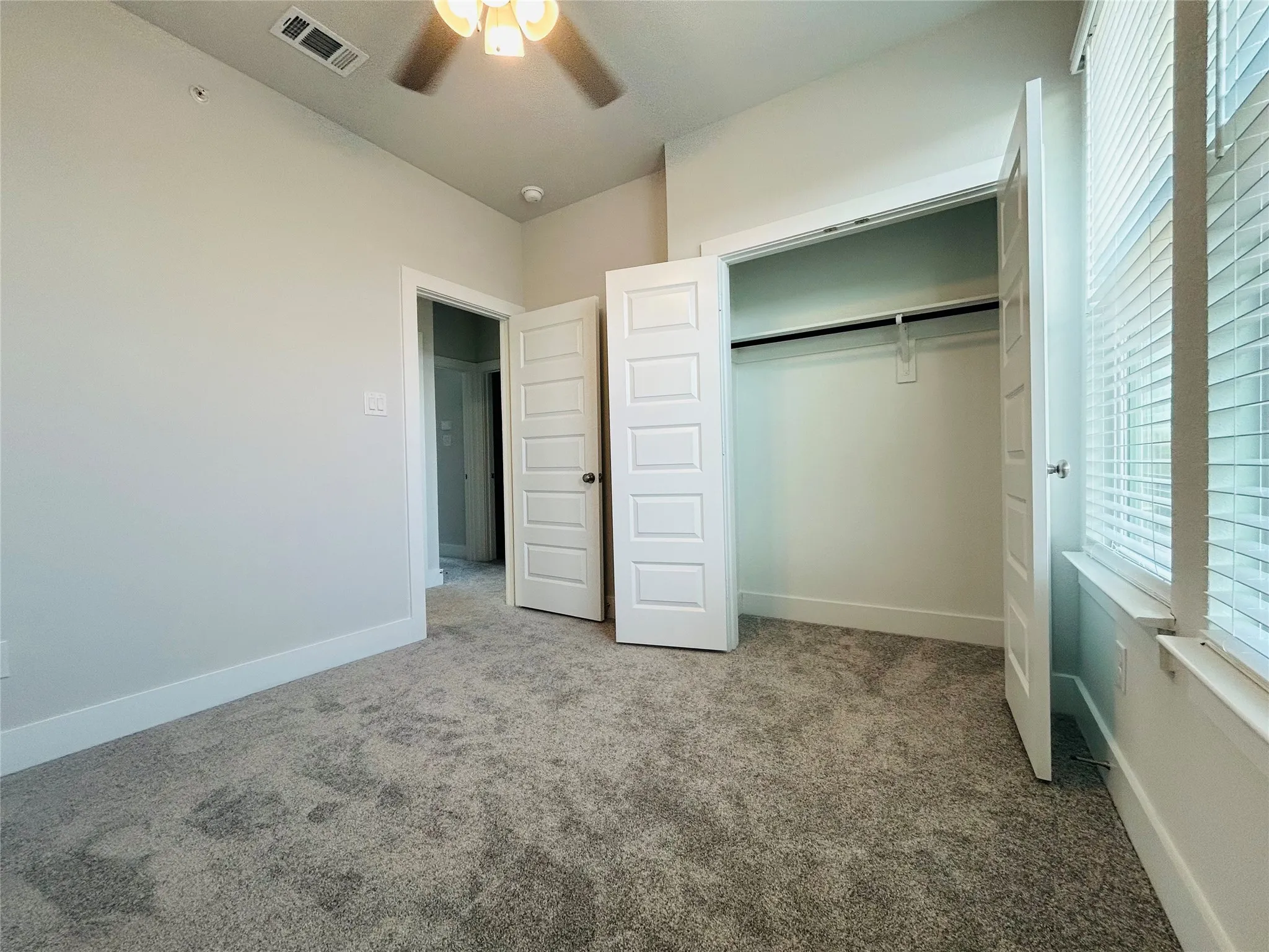 Single Family Residence For Rent in Tarrant County , 760 W Bedford Euless Road 214, Hurst, Texas 76053, 3 Bedroom, 3 Bathroom, Garage spaces, 1,275 Sqft, built in 2023, New Construction - Complete, mls#21200106, Real Estate Agent in Hurst, Homes For Rent in Tarrant county, Homes For Rent in Hurst, Realtor in Hurst Texas, Real Estate Brokerage Independent Realty Texas, Luminita Cordes Realtor
