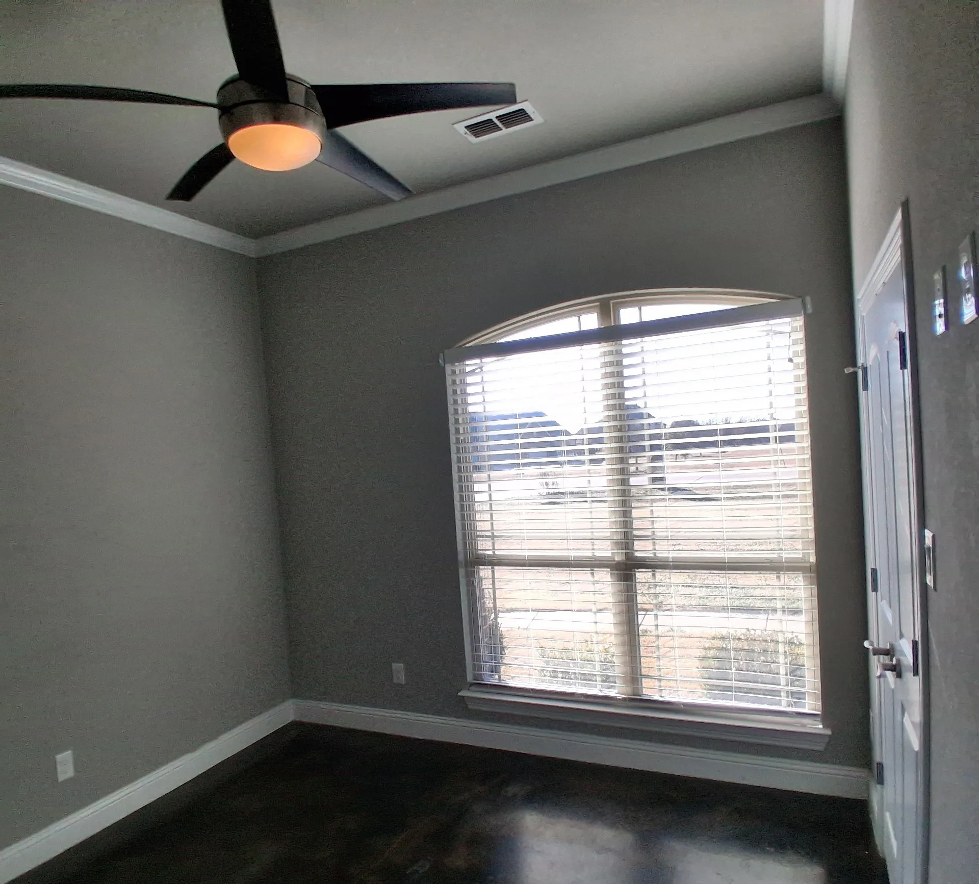 Single Family Residence For Sale in Rockwall County , 1520 Wheelers Way, Rockwall, Texas 75032, 4 Bedroom, 4 Bathroom, 2 Garage spaces, 2,943 Sqft, built in 2014, Price $661,000, mls#21198351, Real Estate Agent in Rockwall, Homes For Sale in Rockwall county, Homes For Sale in Rockwall, Realtor in Rockwall Texas, Real Estate Brokerage Independent Realty Texas, Luminita Cordes Realtor