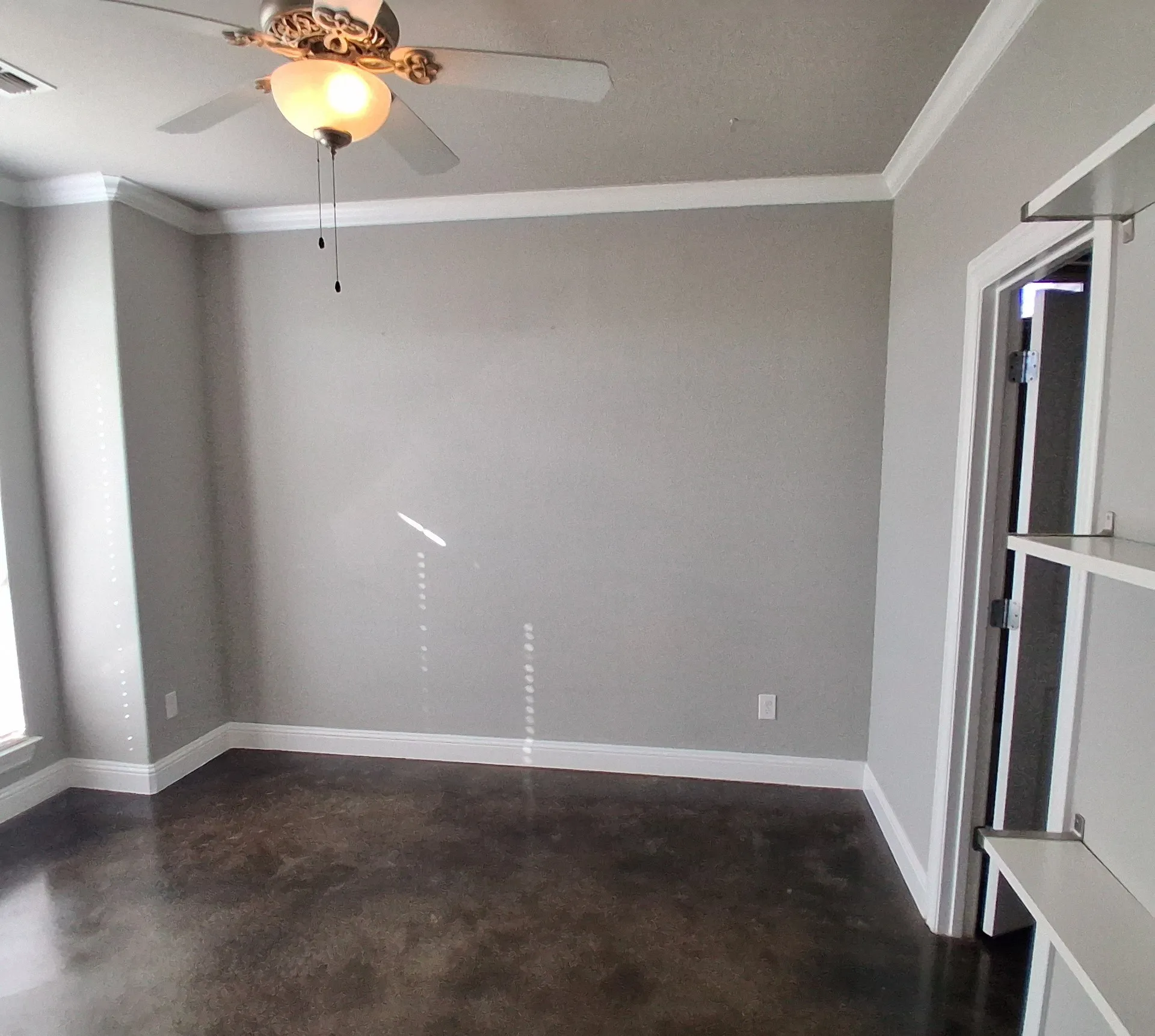 Single Family Residence For Sale in Rockwall County , 1520 Wheelers Way, Rockwall, Texas 75032, 4 Bedroom, 4 Bathroom, 2 Garage spaces, 2,943 Sqft, built in 2014, Price $661,000, mls#21198351, Real Estate Agent in Rockwall, Homes For Sale in Rockwall county, Homes For Sale in Rockwall, Realtor in Rockwall Texas, Real Estate Brokerage Independent Realty Texas, Luminita Cordes Realtor