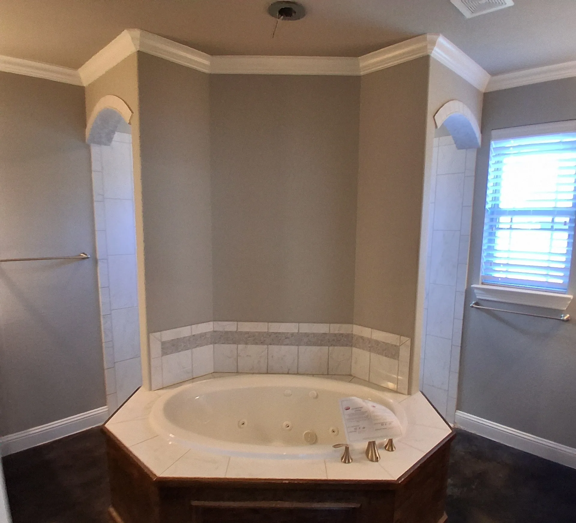 Single Family Residence For Sale in Rockwall County , 1520 Wheelers Way, Rockwall, Texas 75032, 4 Bedroom, 4 Bathroom, 2 Garage spaces, 2,943 Sqft, built in 2014, Price $661,000, mls#21198351, Real Estate Agent in Rockwall, Homes For Sale in Rockwall county, Homes For Sale in Rockwall, Realtor in Rockwall Texas, Real Estate Brokerage Independent Realty Texas, Luminita Cordes Realtor