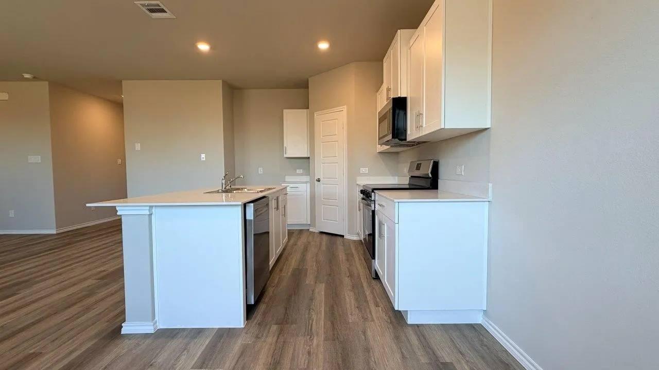 Single Family Residence For Sale in Johnson County , 909 BOLL WEEVIL Drive, Cleburne, Texas 76031, 3 Bedroom, 2 Bathroom, 2 Garage spaces, 1,451 Sqft, built in 2026, New Construction - Complete, mls#21198147, Real Estate Agent in Cleburne, Homes For Sale in Johnson county, Homes For Sale in Cleburne, Realtor in Cleburne Texas, Real Estate Brokerage Independent Realty Texas, Luminita Cordes Realtor
