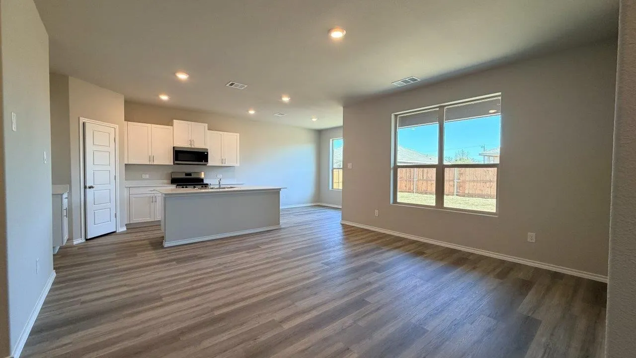Single Family Residence For Sale in Johnson County , 909 BOLL WEEVIL Drive, Cleburne, Texas 76031, 3 Bedroom, 2 Bathroom, 2 Garage spaces, 1,451 Sqft, built in 2026, New Construction - Complete, mls#21198147, Real Estate Agent in Cleburne, Homes For Sale in Johnson county, Homes For Sale in Cleburne, Realtor in Cleburne Texas, Real Estate Brokerage Independent Realty Texas, Luminita Cordes Realtor