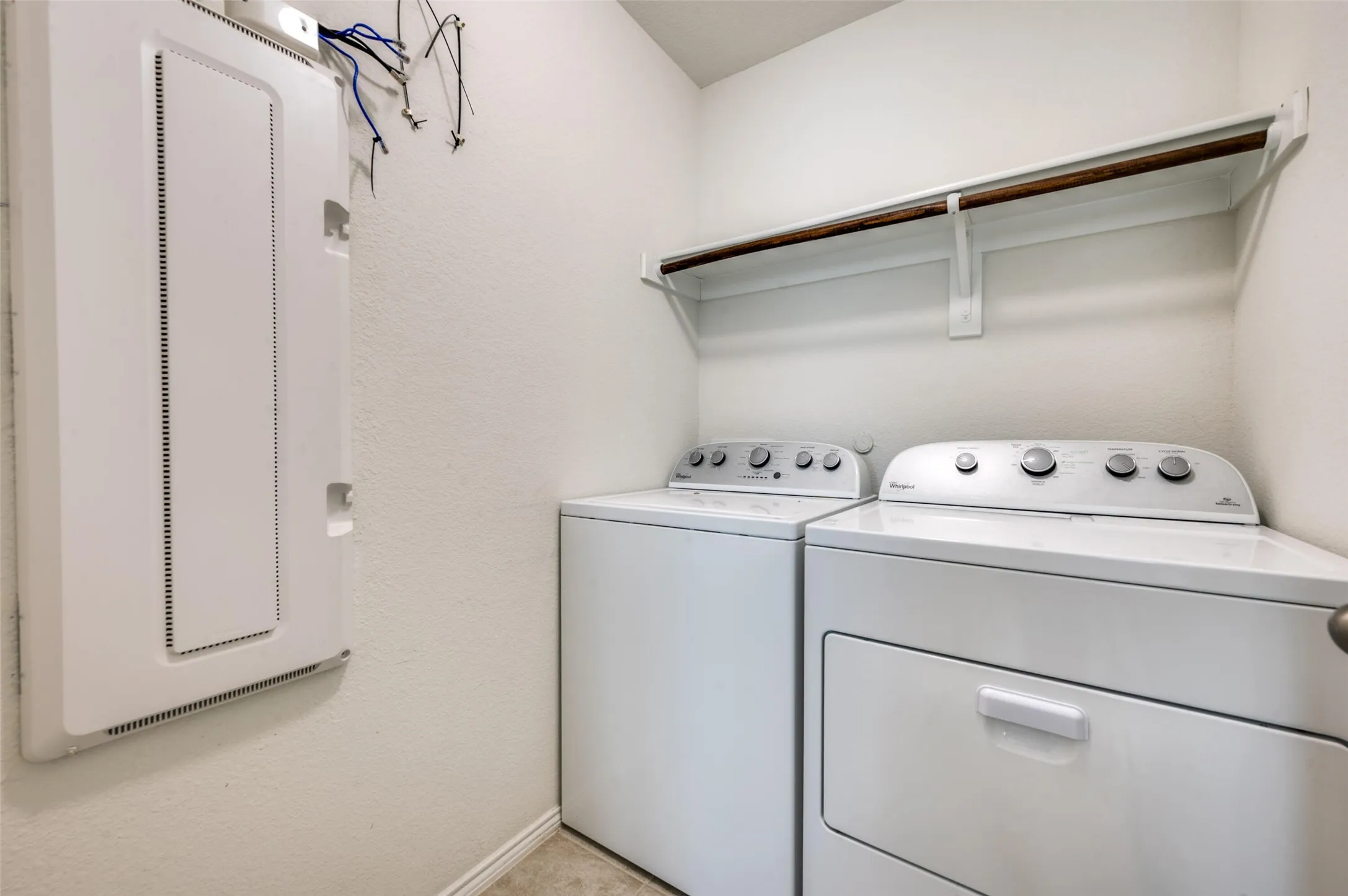 Single Family Residence For Sale in Denton County , 1525 Acmite Avenue, Cross Roads, Texas 76227, 3 Bedroom, 2 Bathroom, 2 Garage spaces, 1,459 Sqft, built in 2018, mls#21200166, Real Estate Agent in Cross Roads, Homes For Sale in Denton county, Homes For Sale in Cross Roads, Realtor in Cross Roads Texas, Real Estate Brokerage Independent Realty Texas, Luminita Cordes Realtor