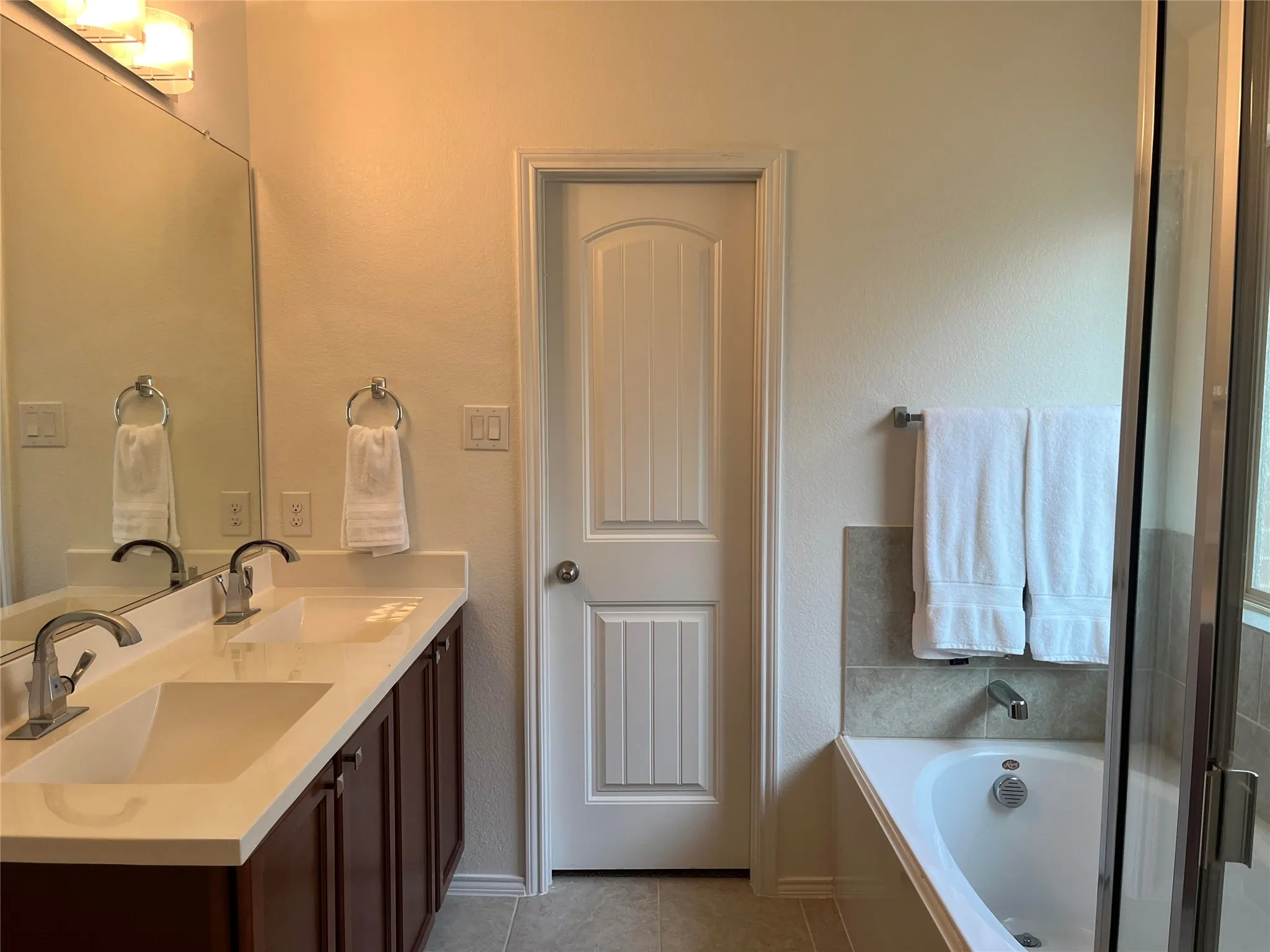 Single Family Residence For Sale in Denton County , 1525 Acmite Avenue, Cross Roads, Texas 76227, 3 Bedroom, 2 Bathroom, 2 Garage spaces, 1,459 Sqft, built in 2018, mls#21200166, Real Estate Agent in Cross Roads, Homes For Sale in Denton county, Homes For Sale in Cross Roads, Realtor in Cross Roads Texas, Real Estate Brokerage Independent Realty Texas, Luminita Cordes Realtor