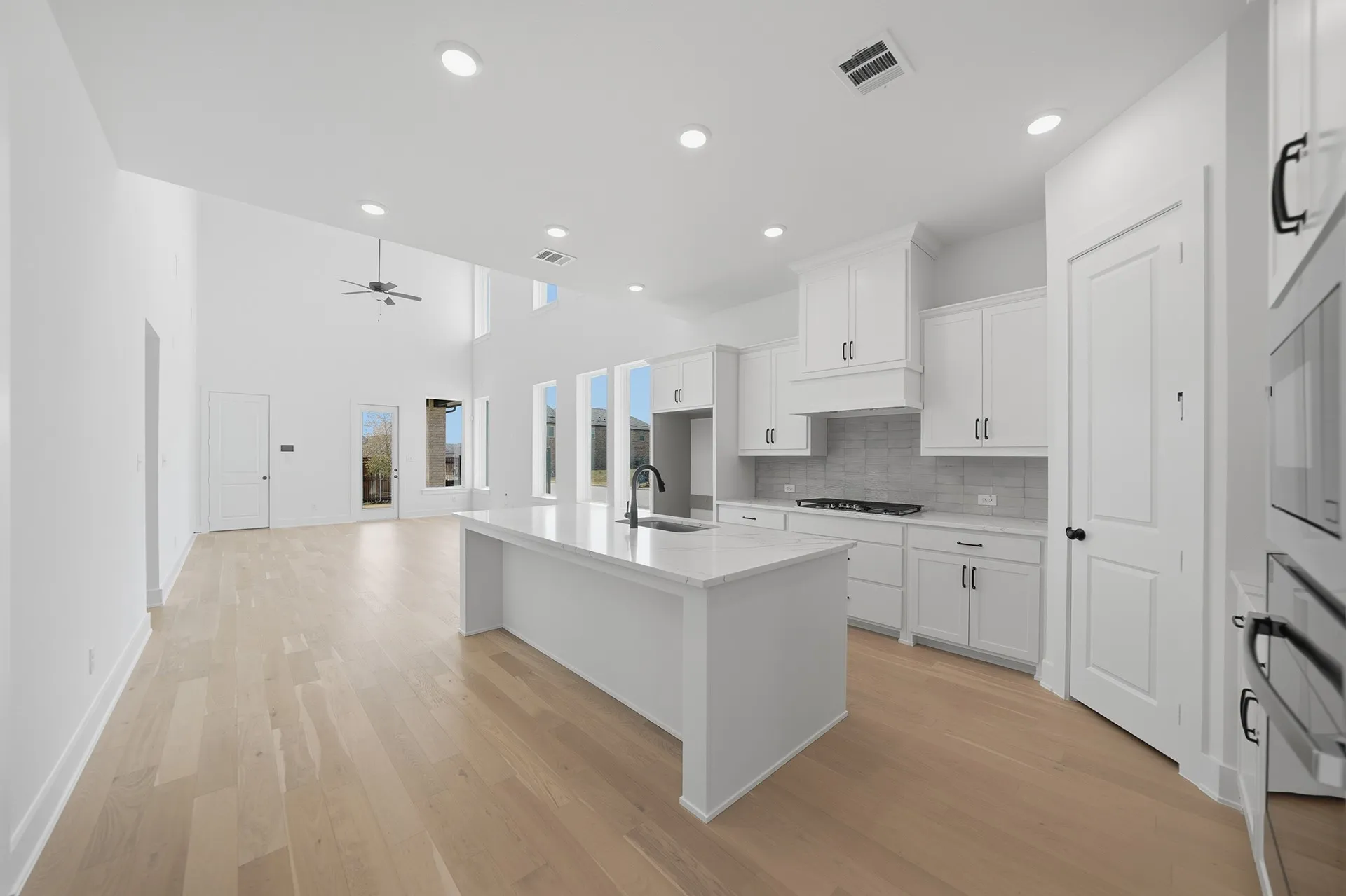 Single Family Residence For Sale in Collin County , 1501 Pintail Place, Celina, Texas 75009, 4 Bedroom, 3 Bathroom, 2 Garage spaces, 2,468 Sqft, built in 2025, New Construction - Complete, mls#21200219, Real Estate Agent in Celina, Homes For Sale in Collin county, Homes For Sale in Celina, Realtor in Celina Texas, Real Estate Brokerage Independent Realty Texas, Luminita Cordes Realtor