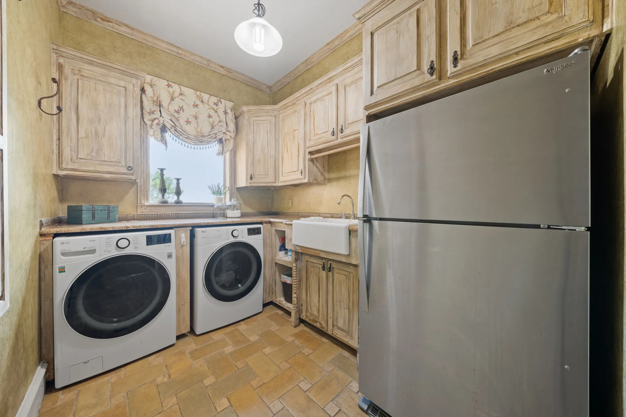 Farm For Sale in Jack County , 2454 W SH 380, Jacksboro, Texas 76458, 5 Bedroom, 5 Bathroom, 2 Garage spaces, 4,818 Sqft, built in 2001, Preowned, mls#21198212, Real Estate Agent in Jacksboro, Homes For Sale in Jack county, Homes For Sale in Jacksboro, Realtor in Jacksboro Texas, Real Estate Brokerage Independent Realty Texas, Luminita Cordes Realtor