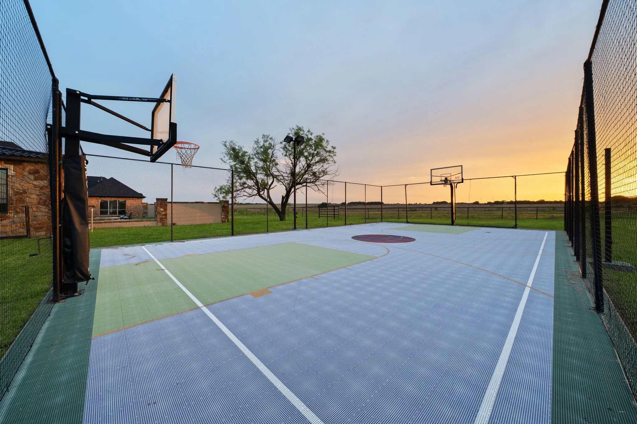 Farm For Sale in Jack County , 2454 W SH 380, Jacksboro, Texas 76458, 5 Bedroom, 5 Bathroom, 2 Garage spaces, 4,818 Sqft, built in 2001, Preowned, mls#21198212, Real Estate Agent in Jacksboro, Homes For Sale in Jack county, Homes For Sale in Jacksboro, Realtor in Jacksboro Texas, Real Estate Brokerage Independent Realty Texas, Luminita Cordes Realtor