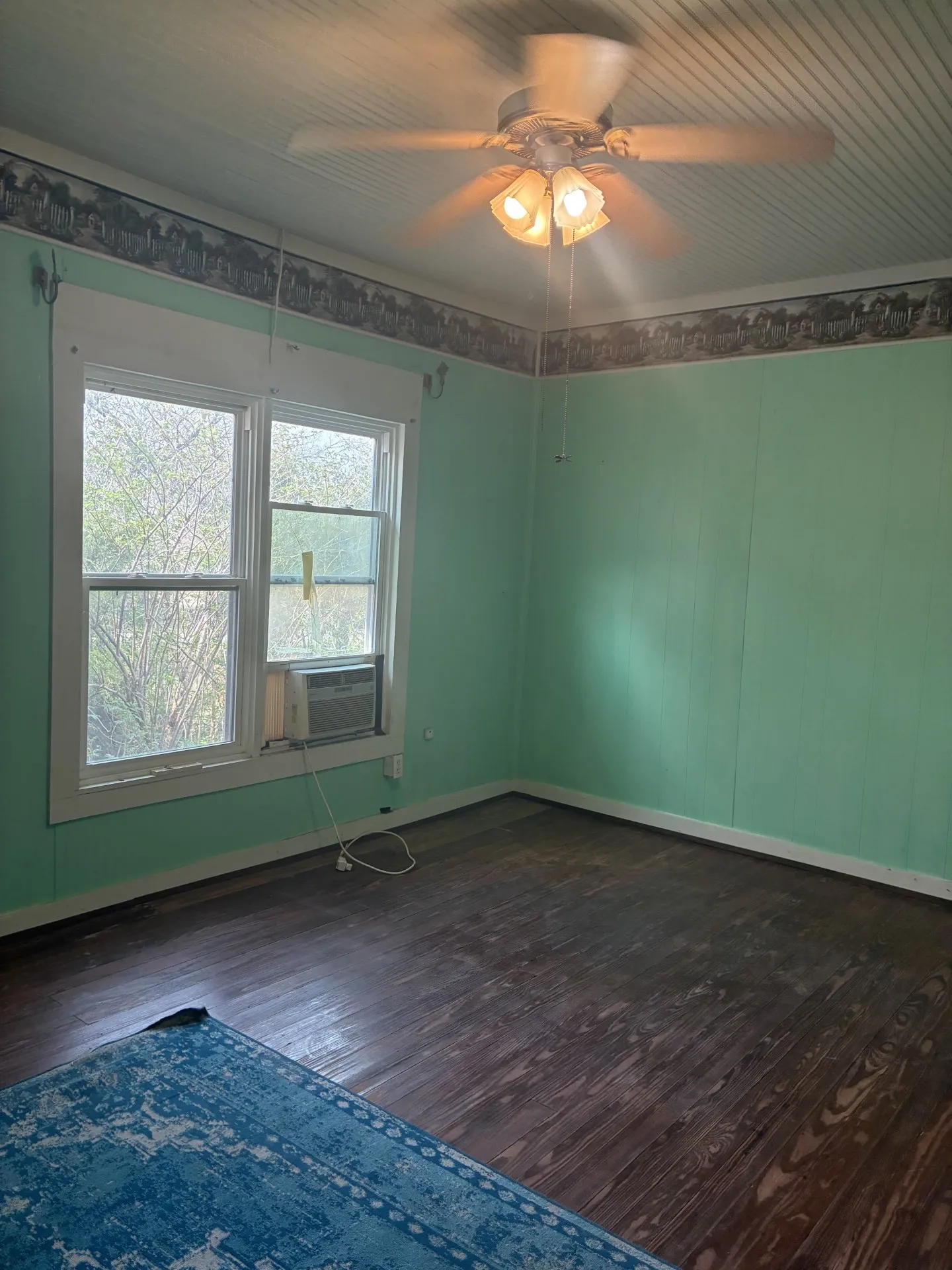 Single Family Residence For Sale in Young County , 111 Lamar Street, Graham, Texas 76450, 2 Bedroom, 1 Bathroom, Garage spaces, 1,123 Sqft, built in 1965, mls#21124298, Real Estate Agent in Graham, Homes For Sale in Young county, Homes For Sale in Graham, Realtor in Graham Texas, Real Estate Brokerage Independent Realty Texas, Luminita Cordes Realtor
