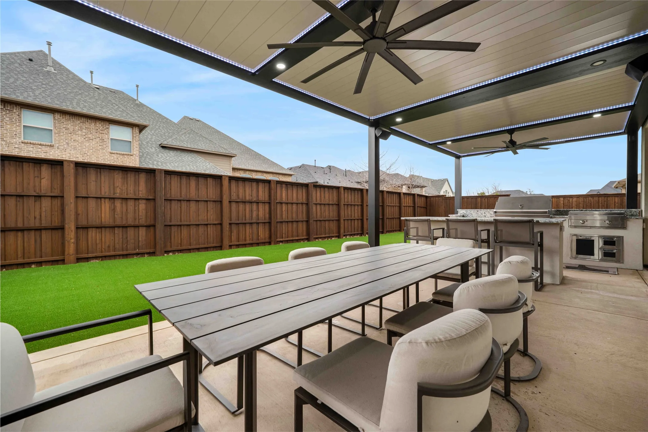 Single Family Residence For Sale in Collin County , 13452 Spokane Way, Frisco, Texas 75035, 5 Bedroom, 6 Bathroom, 4 Garage spaces, 5,471 Sqft, built in 2019, Preowned, mls#21187616, Real Estate Agent in Frisco, Homes For Sale in Collin county, Homes For Sale in Frisco, Realtor in Frisco Texas, Real Estate Brokerage Independent Realty Texas, Luminita Cordes Realtor