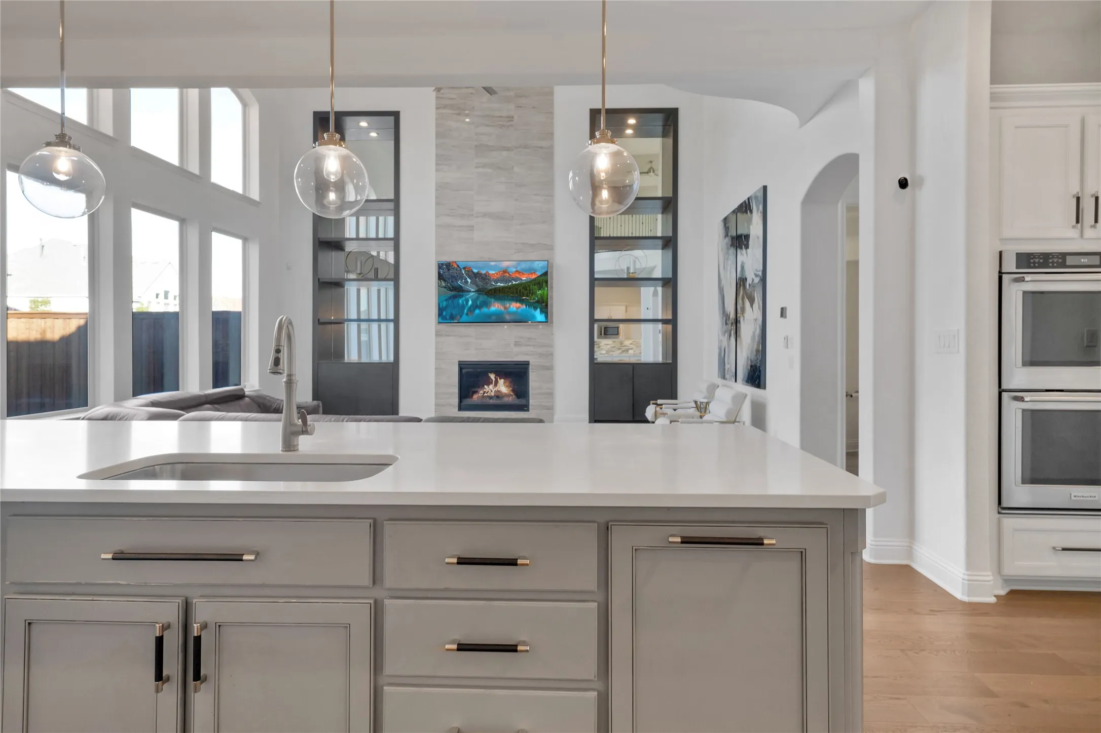 Single Family Residence For Sale in Collin County , 13452 Spokane Way, Frisco, Texas 75035, 5 Bedroom, 6 Bathroom, 4 Garage spaces, 5,471 Sqft, built in 2019, Preowned, mls#21187616, Real Estate Agent in Frisco, Homes For Sale in Collin county, Homes For Sale in Frisco, Realtor in Frisco Texas, Real Estate Brokerage Independent Realty Texas, Luminita Cordes Realtor