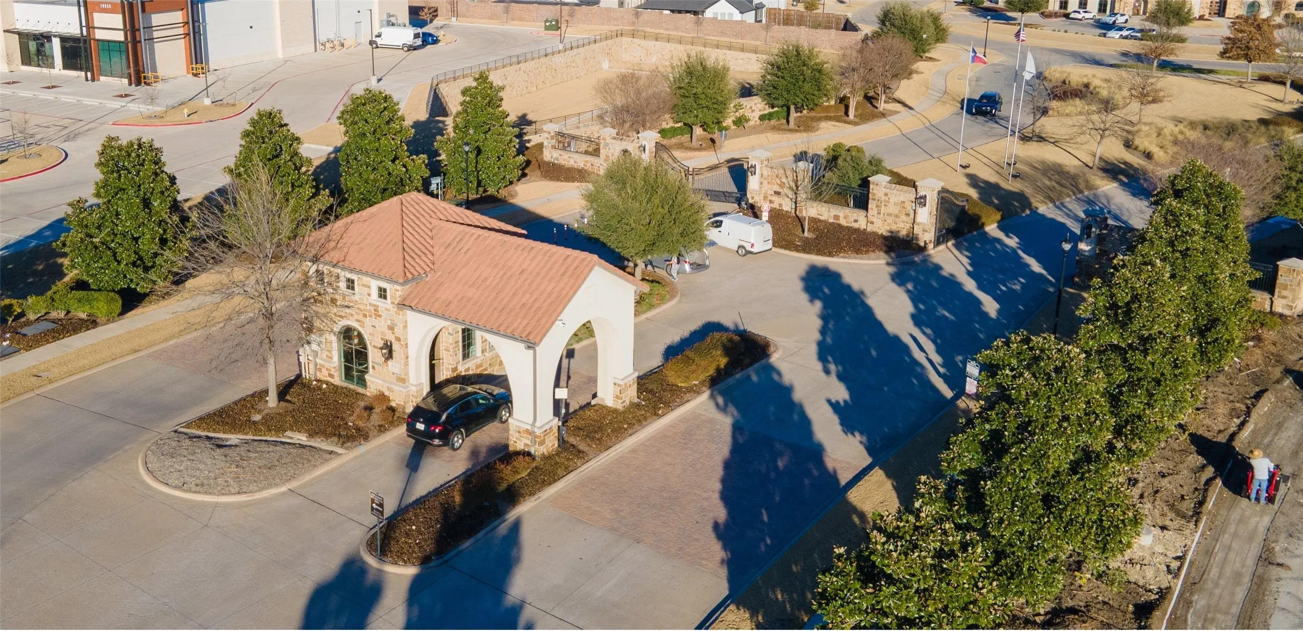 Single Family Residence For Sale in Collin County , 13452 Spokane Way, Frisco, Texas 75035, 5 Bedroom, 6 Bathroom, 4 Garage spaces, 5,471 Sqft, built in 2019, Preowned, mls#21187616, Real Estate Agent in Frisco, Homes For Sale in Collin county, Homes For Sale in Frisco, Realtor in Frisco Texas, Real Estate Brokerage Independent Realty Texas, Luminita Cordes Realtor