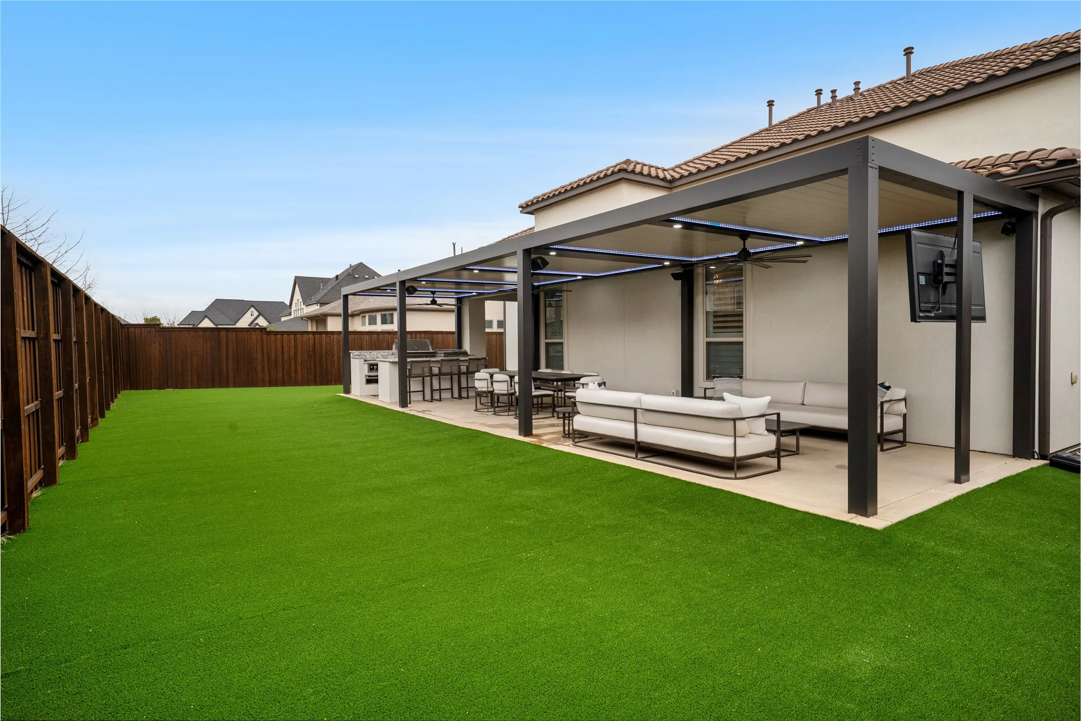 Single Family Residence For Sale in Collin County , 13452 Spokane Way, Frisco, Texas 75035, 5 Bedroom, 6 Bathroom, 4 Garage spaces, 5,471 Sqft, built in 2019, Preowned, mls#21187616, Real Estate Agent in Frisco, Homes For Sale in Collin county, Homes For Sale in Frisco, Realtor in Frisco Texas, Real Estate Brokerage Independent Realty Texas, Luminita Cordes Realtor
