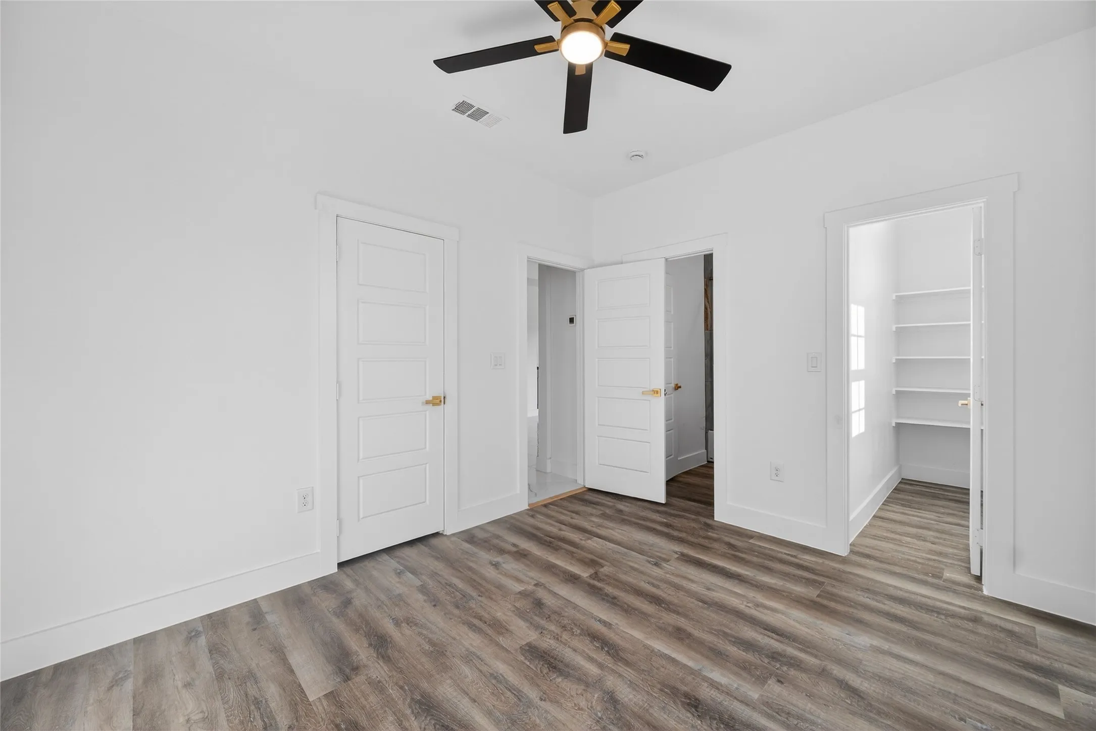Single Family Residence For Sale in Dallas County , 1530 S Houston School Road, Lancaster, Texas 75146, 4 Bedroom, 4 Bathroom, 3 Garage spaces, 4,500 Sqft, built in 2026, mls#21198889, Real Estate Agent in Lancaster, Homes For Sale in Dallas county, Homes For Sale in Lancaster, Realtor in Lancaster Texas, Real Estate Brokerage Independent Realty Texas, Luminita Cordes Realtor