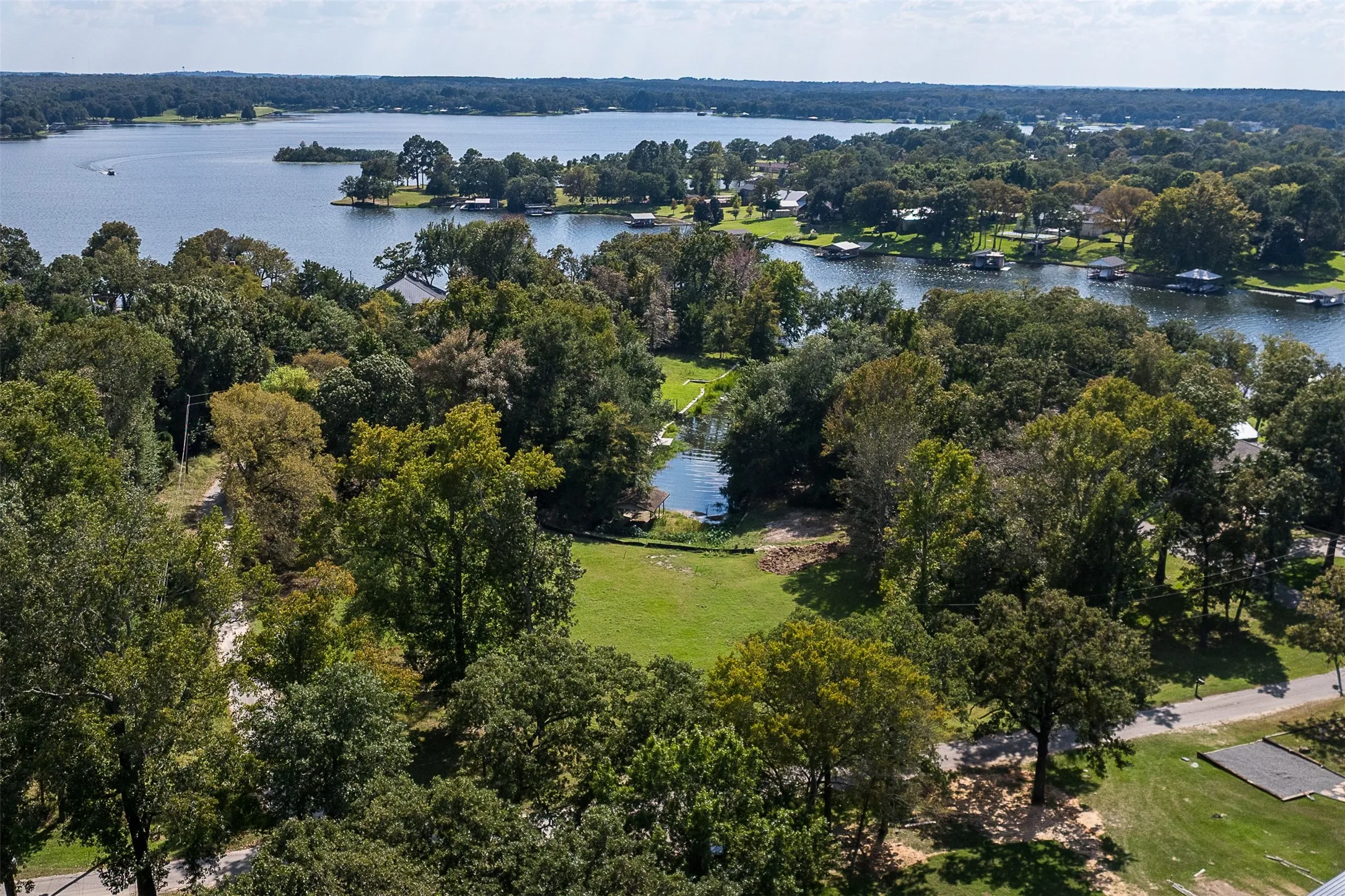 Improved Land For Sale in Henderson County , 2524 Tanglewood Drive, Athens, Texas 75752, 0, 0, Garage spaces, 0 Sqft, built in 0, Price $199,000, mls#21157946, Real Estate Agent in Athens, Homes For Sale in Henderson county, Homes For Sale in Athens, Realtor in Athens Texas, Real Estate Brokerage Independent Realty Texas, Luminita Cordes Realtor