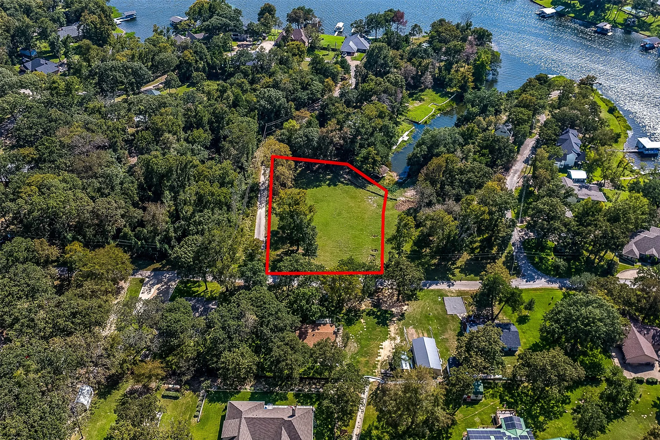 Improved Land For Sale in Henderson County , 2524 Tanglewood Drive, Athens, Texas 75752, 0, 0, Garage spaces, 0 Sqft, built in 0, Price $199,000, mls#21157946, Real Estate Agent in Athens, Homes For Sale in Henderson county, Homes For Sale in Athens, Realtor in Athens Texas, Real Estate Brokerage Independent Realty Texas, Luminita Cordes Realtor