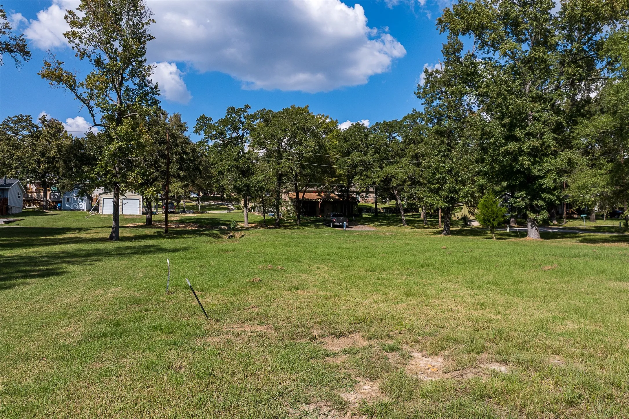 Improved Land For Sale in Henderson County , 2524 Tanglewood Drive, Athens, Texas 75752, 0, 0, Garage spaces, 0 Sqft, built in 0, Price $199,000, mls#21157946, Real Estate Agent in Athens, Homes For Sale in Henderson county, Homes For Sale in Athens, Realtor in Athens Texas, Real Estate Brokerage Independent Realty Texas, Luminita Cordes Realtor
