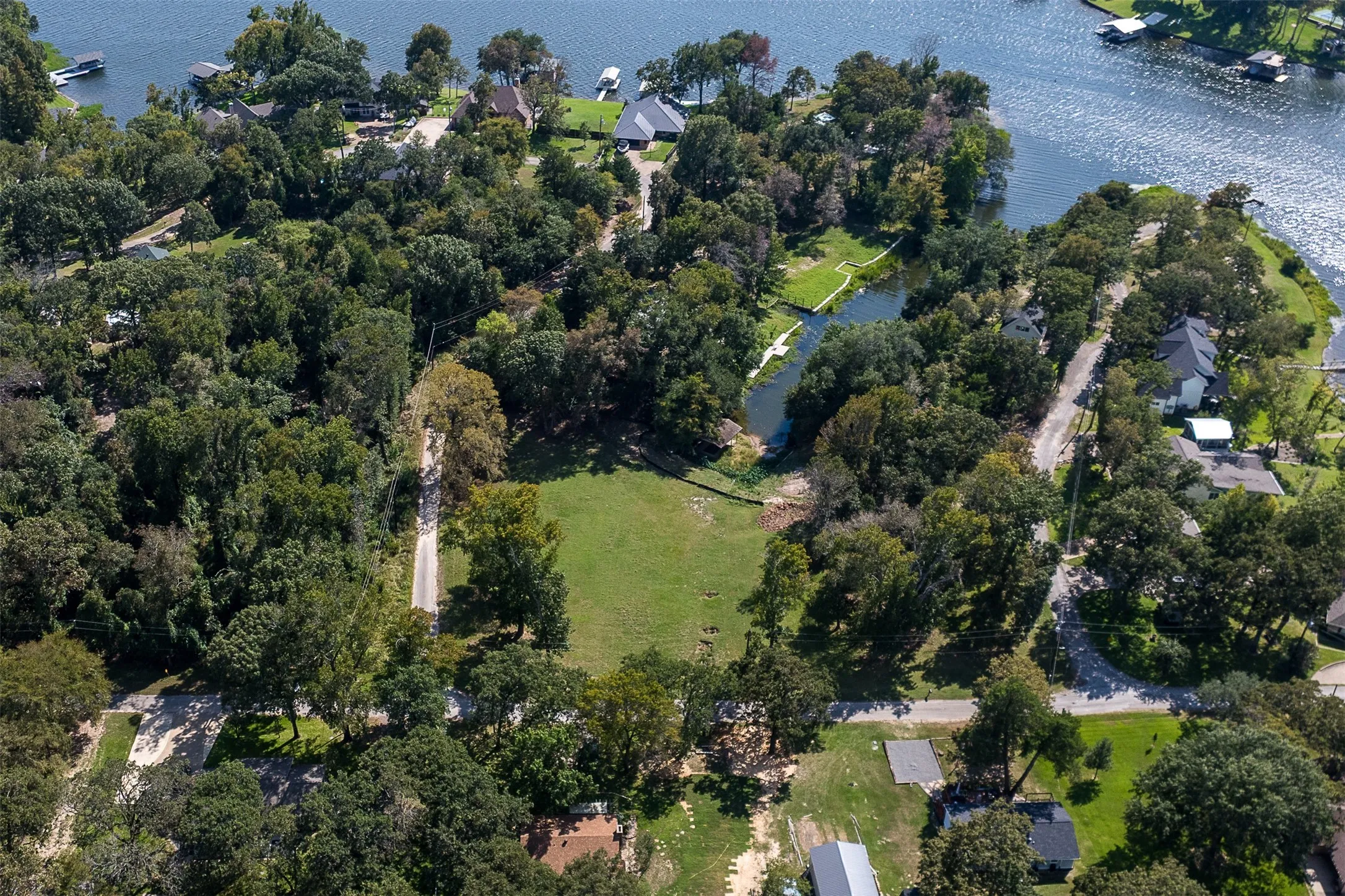 Improved Land For Sale in Henderson County , 2524 Tanglewood Drive, Athens, Texas 75752, 0, 0, Garage spaces, 0 Sqft, built in 0, Price $199,000, mls#21157946, Real Estate Agent in Athens, Homes For Sale in Henderson county, Homes For Sale in Athens, Realtor in Athens Texas, Real Estate Brokerage Independent Realty Texas, Luminita Cordes Realtor