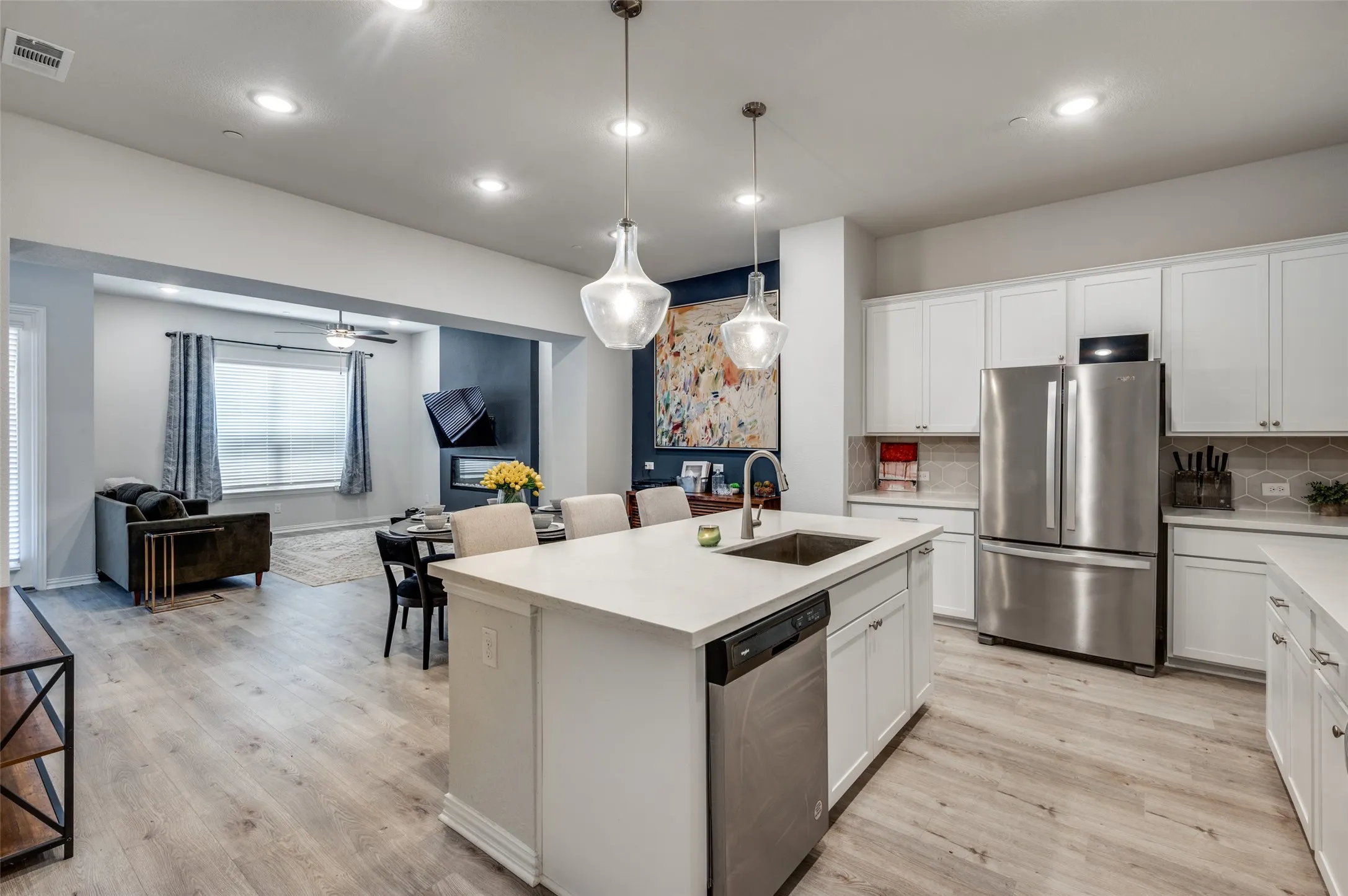 Townhouse For Sale in Denton County , 314 Colusa Drive, Lewisville, Texas 75056, 3 Bedroom, 3 Bathroom, 2 Garage spaces, 2,659 Sqft, built in 2022, mls#21200334, Real Estate Agent in Lewisville, Homes For Sale in Denton county, Homes For Sale in Lewisville, Realtor in Lewisville Texas, Real Estate Brokerage Independent Realty Texas, Luminita Cordes Realtor