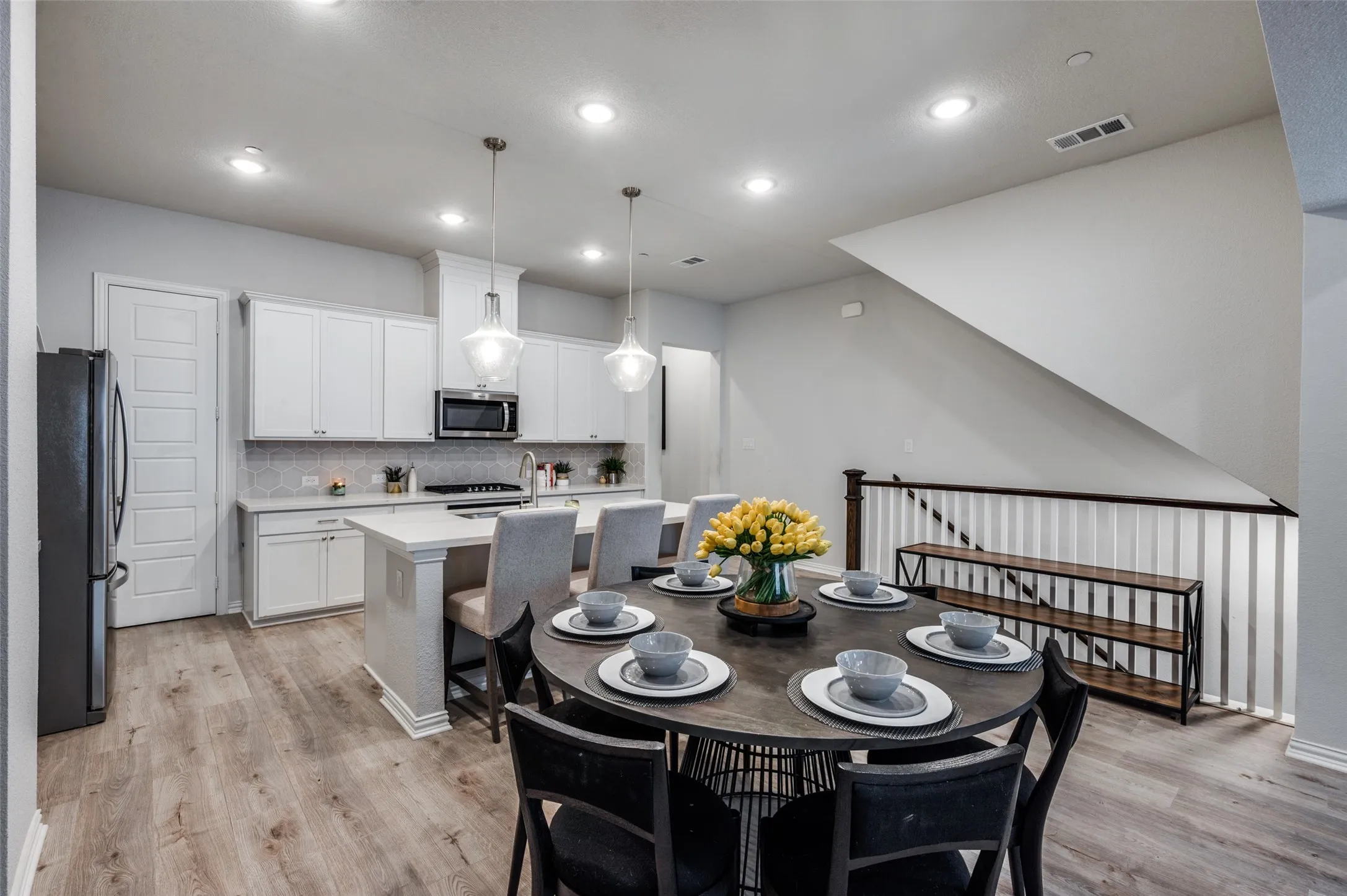 Townhouse For Sale in Denton County , 314 Colusa Drive, Lewisville, Texas 75056, 3 Bedroom, 3 Bathroom, 2 Garage spaces, 2,659 Sqft, built in 2022, mls#21200334, Real Estate Agent in Lewisville, Homes For Sale in Denton county, Homes For Sale in Lewisville, Realtor in Lewisville Texas, Real Estate Brokerage Independent Realty Texas, Luminita Cordes Realtor