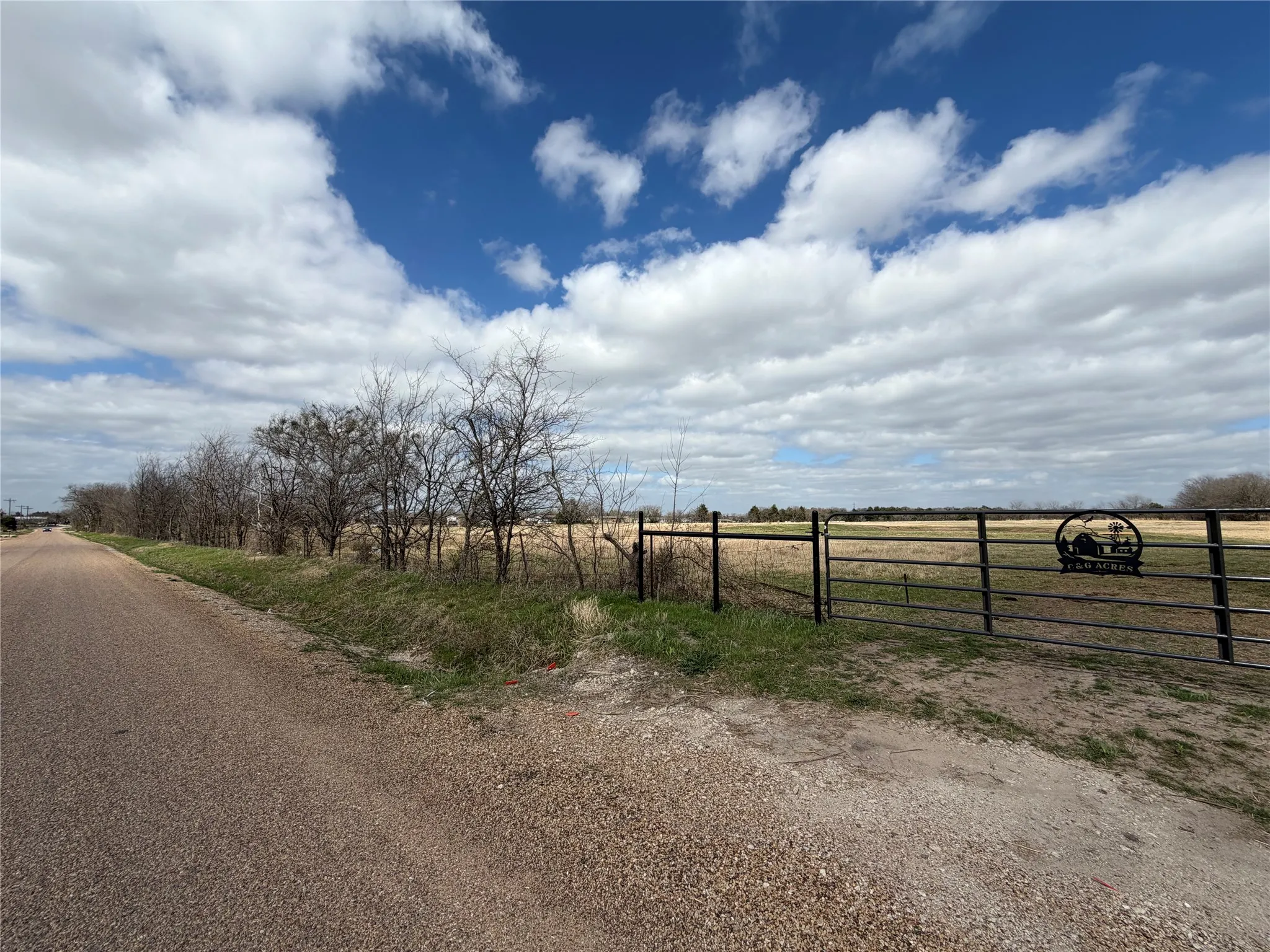 Improved Land For Sale in Kaufman County , 5793 County Road 4062, Scurry, Texas 75158, 0, 0, Garage spaces, 0 Sqft, built in 0, mls#21198916, Real Estate Agent in Scurry, Homes For Sale in Kaufman county, Homes For Sale in Scurry, Realtor in Scurry Texas, Real Estate Brokerage Independent Realty Texas, Luminita Cordes Realtor