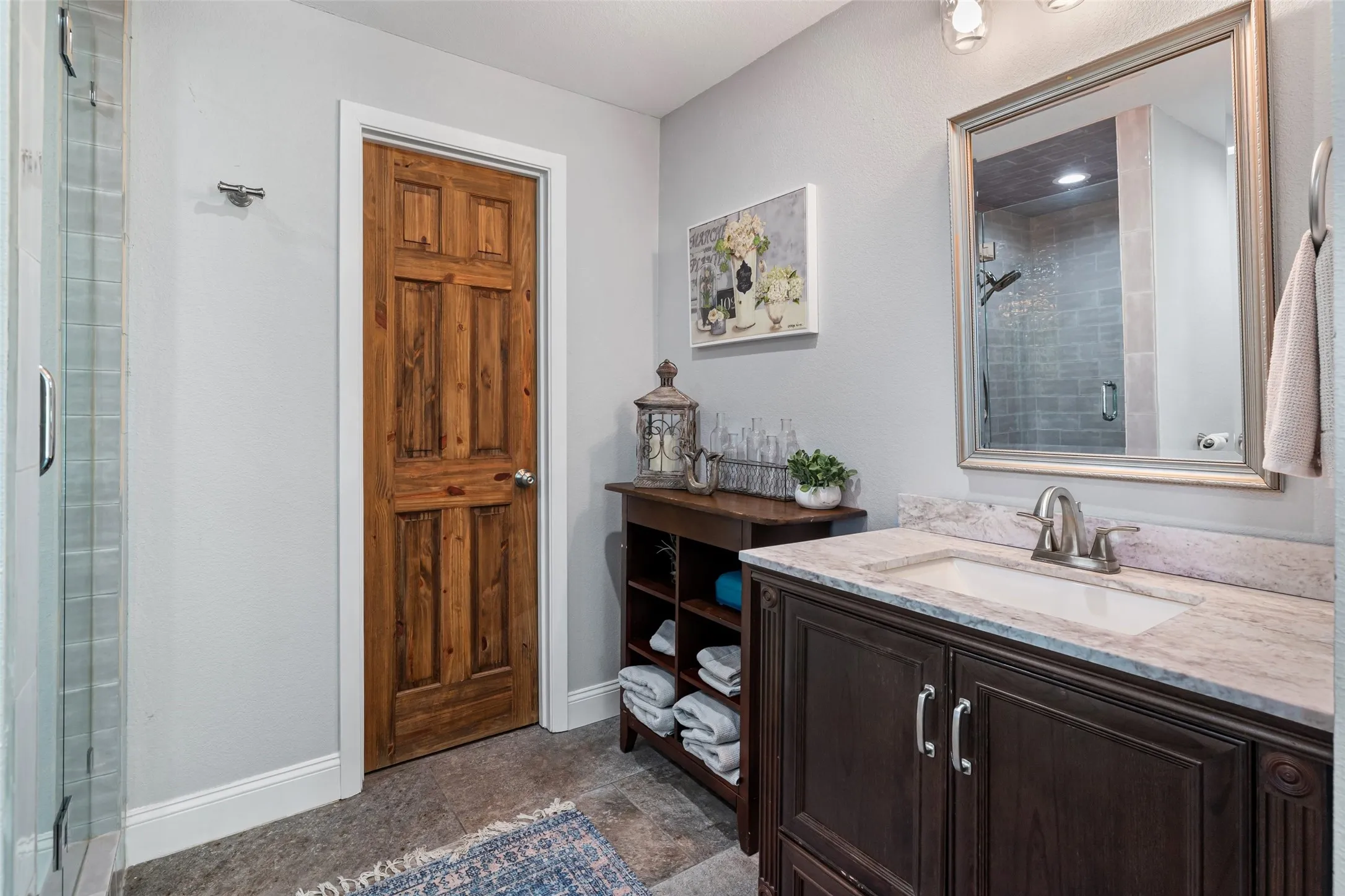 Single Family Residence For Sale in Bosque County , 5100 Highway 144, Walnut Springs, Texas 76690, 4 Bedroom, 3 Bathroom, Garage spaces, 2,936 Sqft, built in 1996, mls#21200360, Real Estate Agent in Walnut Springs, Homes For Sale in Bosque county, Homes For Sale in Walnut Springs, Realtor in Walnut Springs Texas, Real Estate Brokerage Independent Realty Texas, Luminita Cordes Realtor