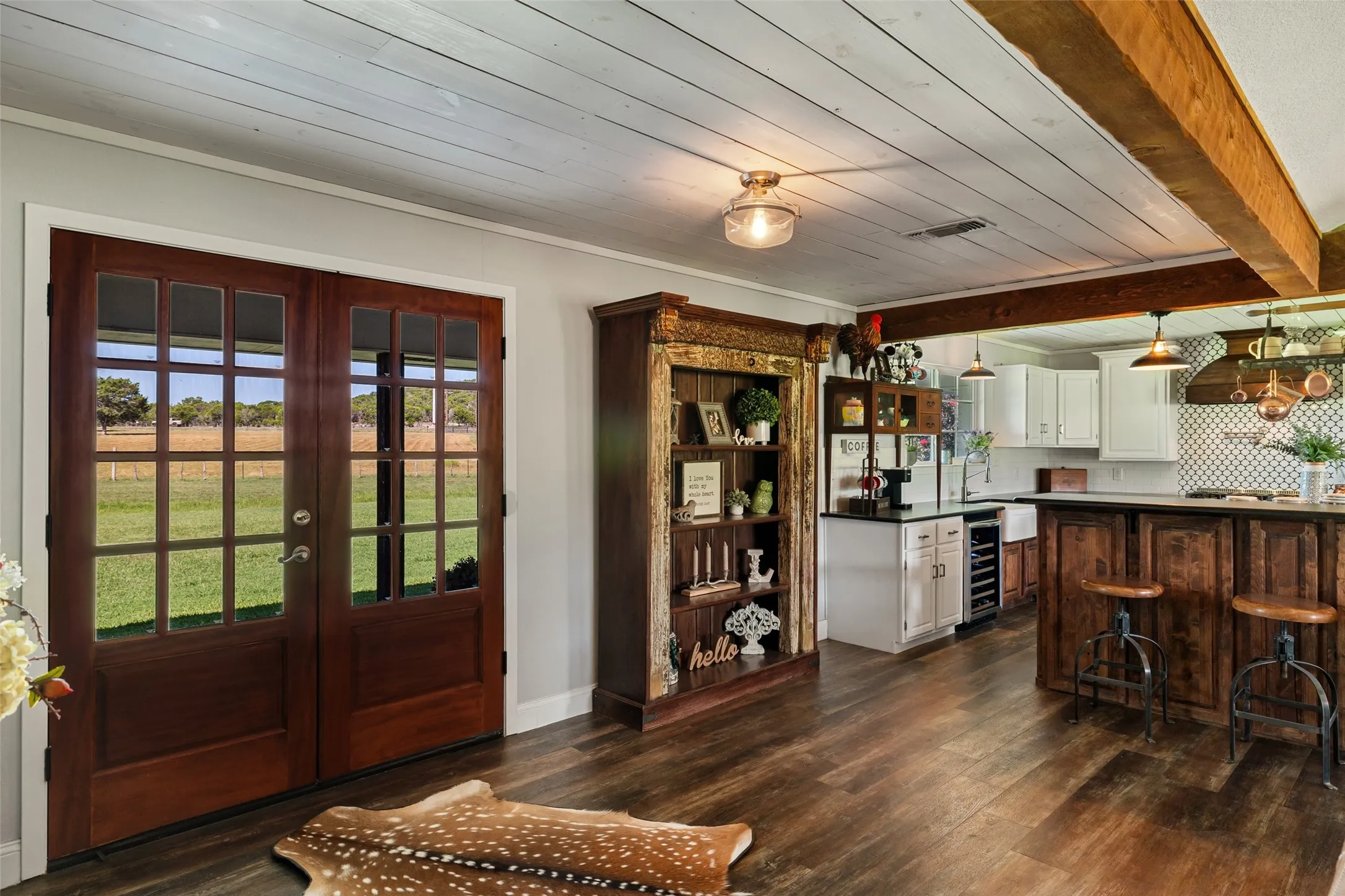 Single Family Residence For Sale in Bosque County , 5100 Highway 144, Walnut Springs, Texas 76690, 4 Bedroom, 3 Bathroom, Garage spaces, 2,936 Sqft, built in 1996, mls#21200360, Real Estate Agent in Walnut Springs, Homes For Sale in Bosque county, Homes For Sale in Walnut Springs, Realtor in Walnut Springs Texas, Real Estate Brokerage Independent Realty Texas, Luminita Cordes Realtor