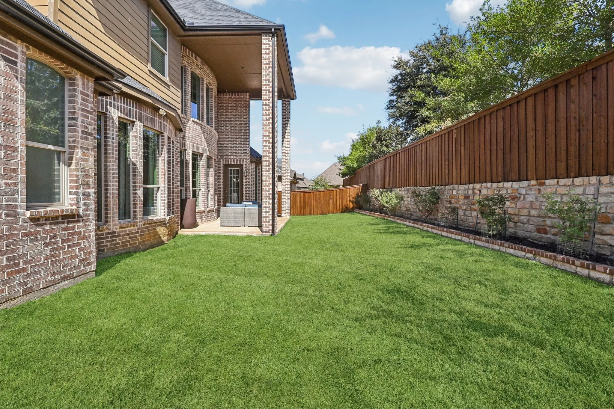 Single Family Residence For Sale in Denton County , 6616 Mountain Sky Road, Frisco, Texas 75036, 5 Bedroom, 6 Bathroom, 3 Garage spaces, 4,829 Sqft, built in 2013, Preowned, mls#21197477, Real Estate Agent in Frisco, Homes For Sale in Denton county, Homes For Sale in Frisco, Realtor in Frisco Texas, Real Estate Brokerage Independent Realty Texas, Luminita Cordes Realtor