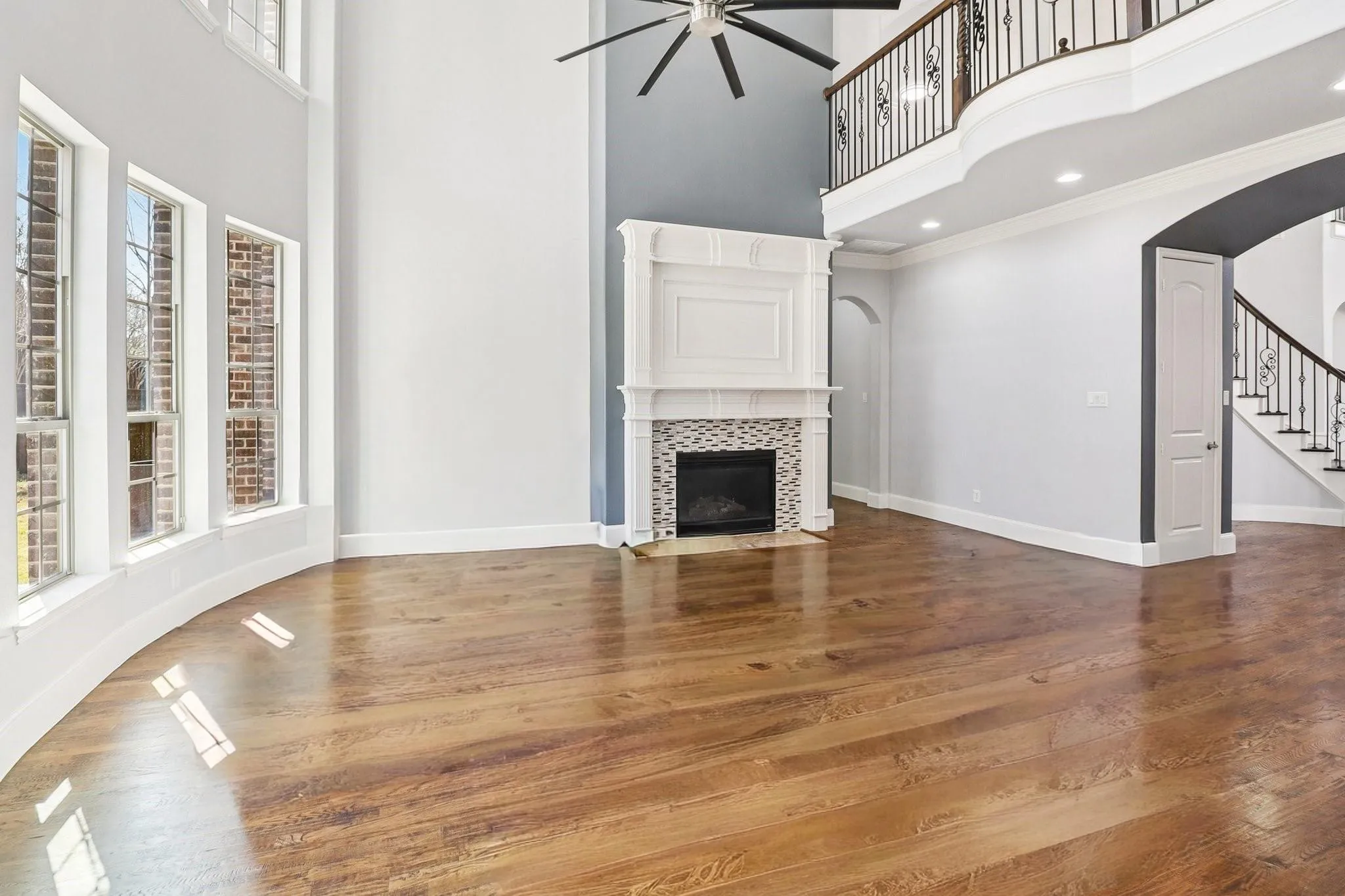 Single Family Residence For Sale in Denton County , 6616 Mountain Sky Road, Frisco, Texas 75036, 5 Bedroom, 6 Bathroom, 3 Garage spaces, 4,829 Sqft, built in 2013, Preowned, mls#21197477, Real Estate Agent in Frisco, Homes For Sale in Denton county, Homes For Sale in Frisco, Realtor in Frisco Texas, Real Estate Brokerage Independent Realty Texas, Luminita Cordes Realtor