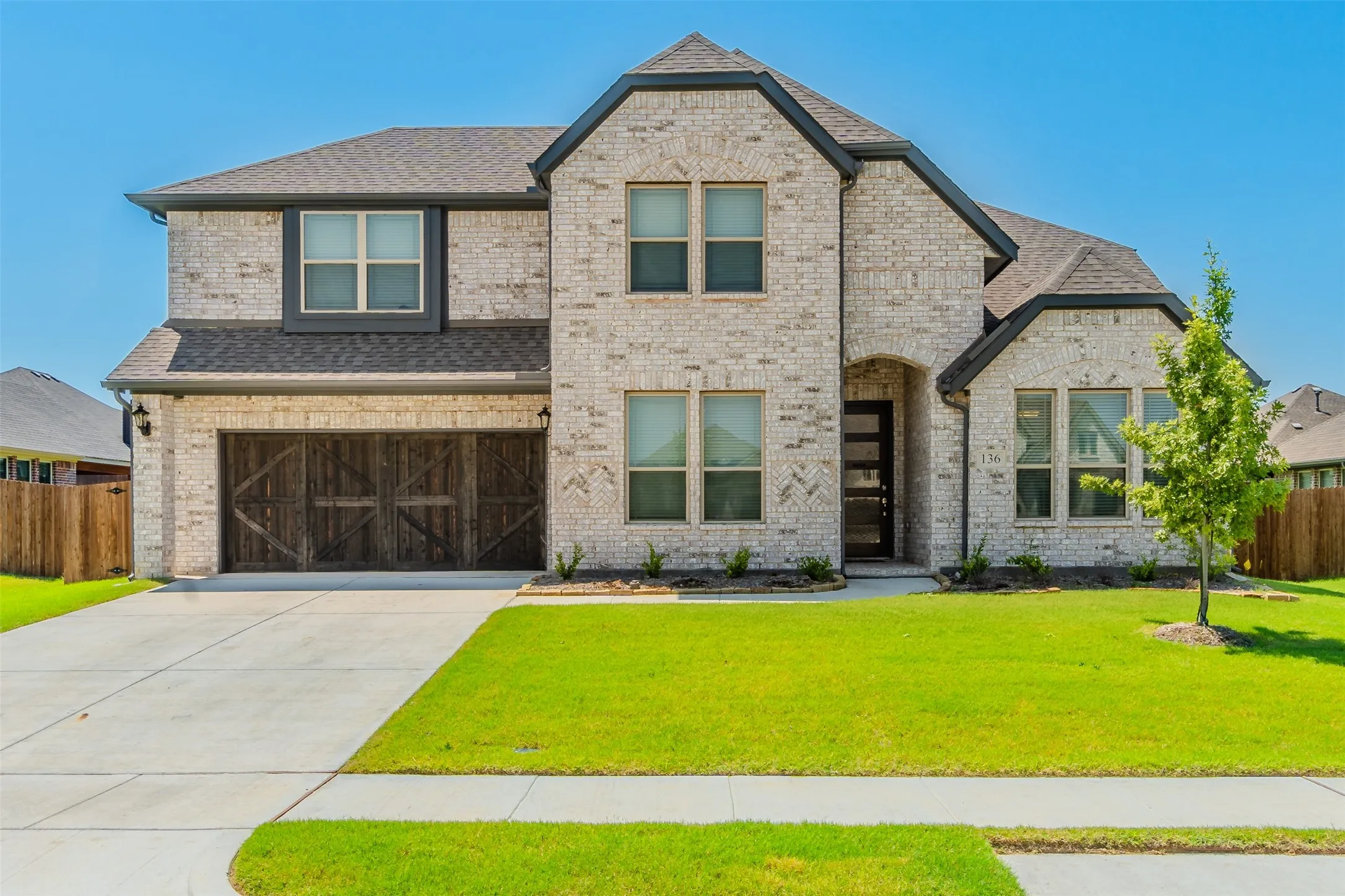 Single Family Residence For Sale in Kaufman County , 136 Wenham Way, Forney, Texas 75126, 4 Bedrooms, 4 Bathrooms, 2 Garage spaces, 4,100 Sqft, built in 2022, Price $555,000, mls#21197027, Real Estate Agent in Forney, Homes For Sale in Kaufman county, Homes For Sale in Forney, Realtor in Forney Texas, Real Estate Brokerage Independent Realty Texas, Luminita Cordes Realtor