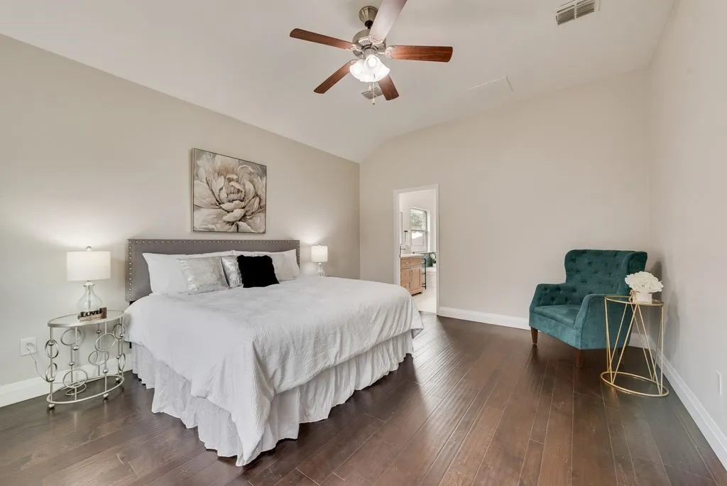 Single Family Residence For Sale in Collin County , 1505 Black Maple Drive, Anna, Texas 75409, 4 Bedrooms, 3 Bathrooms, 2 Garage spaces, 2,389 Sqft, built in 2005, Price $395,000, mls#21200424, Real Estate Agent in Anna, Homes For Sale in Collin county, Homes For Sale in Anna, Realtor in Anna Texas, Real Estate Brokerage Independent Realty Texas, Luminita Cordes Realtor
