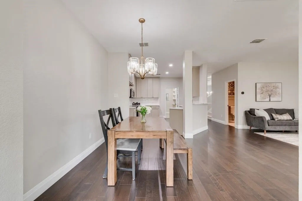 Single Family Residence For Sale in Collin County , 1505 Black Maple Drive, Anna, Texas 75409, 4 Bedrooms, 3 Bathrooms, 2 Garage spaces, 2,389 Sqft, built in 2005, Price $395,000, mls#21200424, Real Estate Agent in Anna, Homes For Sale in Collin county, Homes For Sale in Anna, Realtor in Anna Texas, Real Estate Brokerage Independent Realty Texas, Luminita Cordes Realtor