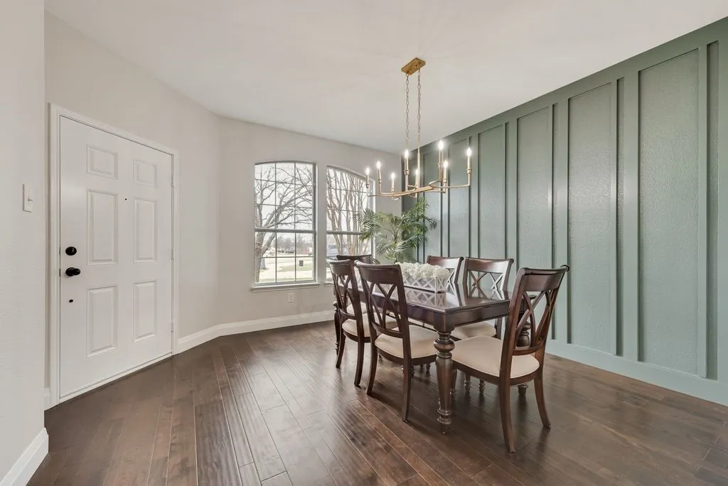 Single Family Residence For Sale in Collin County , 1505 Black Maple Drive, Anna, Texas 75409, 4 Bedrooms, 3 Bathrooms, 2 Garage spaces, 2,389 Sqft, built in 2005, Price $395,000, mls#21200424, Real Estate Agent in Anna, Homes For Sale in Collin county, Homes For Sale in Anna, Realtor in Anna Texas, Real Estate Brokerage Independent Realty Texas, Luminita Cordes Realtor