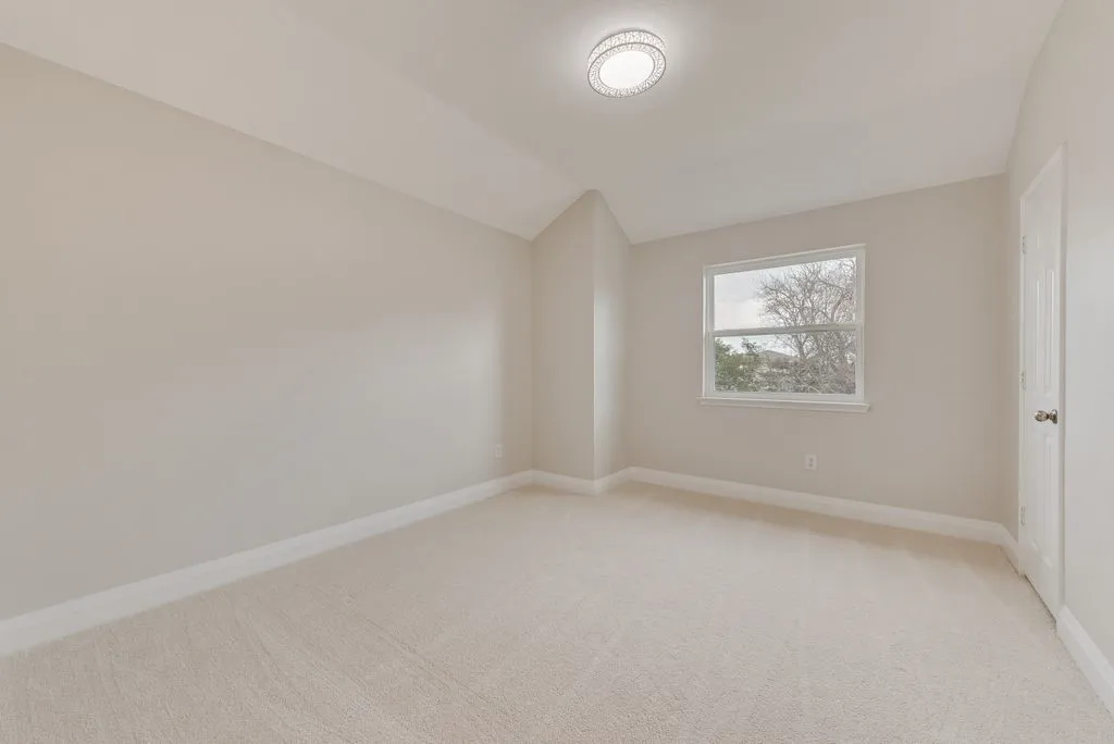 Single Family Residence For Sale in Collin County , 1505 Black Maple Drive, Anna, Texas 75409, 4 Bedrooms, 3 Bathrooms, 2 Garage spaces, 2,389 Sqft, built in 2005, Price $395,000, mls#21200424, Real Estate Agent in Anna, Homes For Sale in Collin county, Homes For Sale in Anna, Realtor in Anna Texas, Real Estate Brokerage Independent Realty Texas, Luminita Cordes Realtor