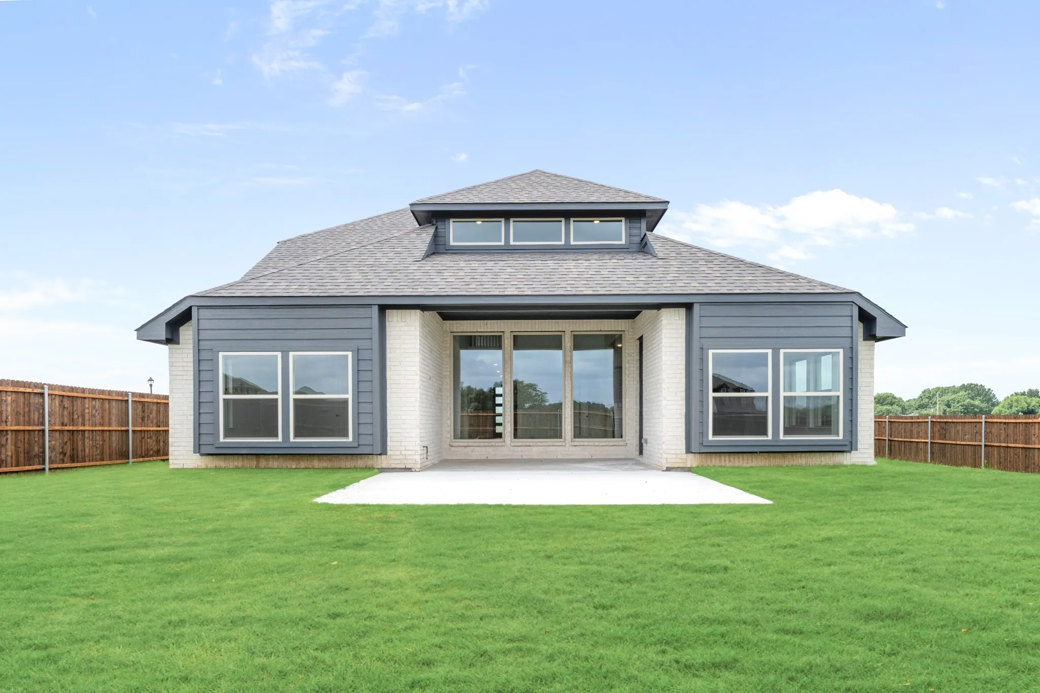 Single Family Residence For Sale in Ellis County , 249 Fireberry Drive, Glenn Heights, Texas 75154, 4 Bedroom, 4 Bathroom, 2 Garage spaces, 3,560 Sqft, built in 2026, New Construction - Incomplete, mls#21199357, Real Estate Agent in Glenn Heights, Homes For Sale in Ellis county, Homes For Sale in Glenn Heights, Realtor in Glenn Heights Texas, Real Estate Brokerage Independent Realty Texas, Luminita Cordes Realtor