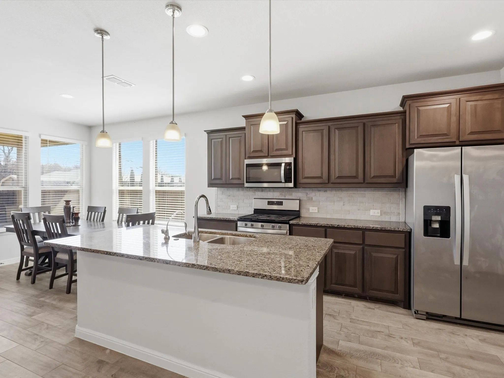 Single Family Residence For Sale in Tarrant County , 448 Regatta Lane, Azle, Texas 76020, 4 Bedroom, 2 Bathroom, 2 Garage spaces, 1,816 Sqft, built in 2020, Preowned, mls#21198942, Real Estate Agent in Azle, Homes For Sale in Tarrant county, Homes For Sale in Azle, Realtor in Azle Texas, Real Estate Brokerage Independent Realty Texas, Luminita Cordes Realtor