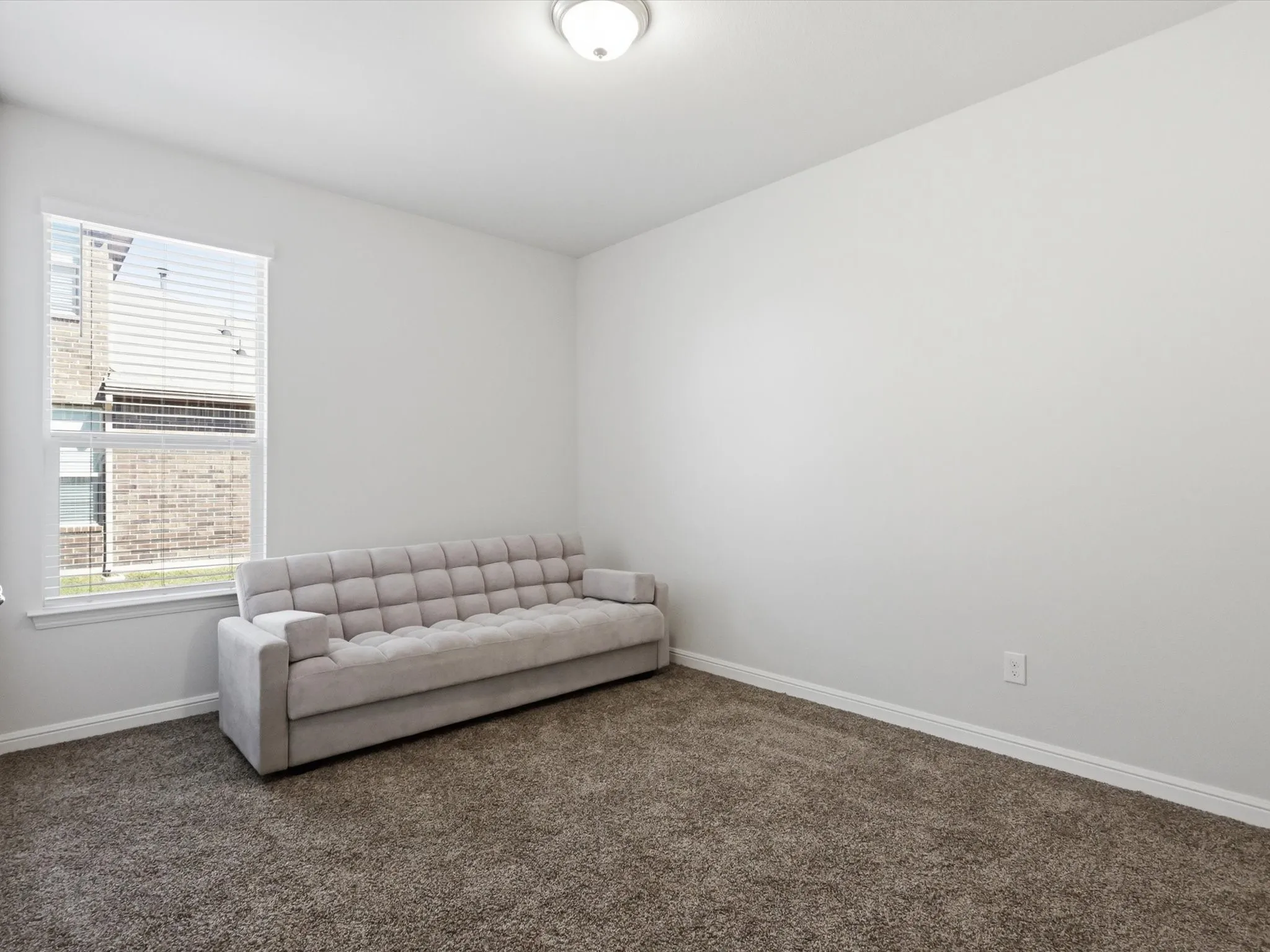 Single Family Residence For Sale in Tarrant County , 448 Regatta Lane, Azle, Texas 76020, 4 Bedroom, 2 Bathroom, 2 Garage spaces, 1,816 Sqft, built in 2020, Preowned, mls#21198942, Real Estate Agent in Azle, Homes For Sale in Tarrant county, Homes For Sale in Azle, Realtor in Azle Texas, Real Estate Brokerage Independent Realty Texas, Luminita Cordes Realtor